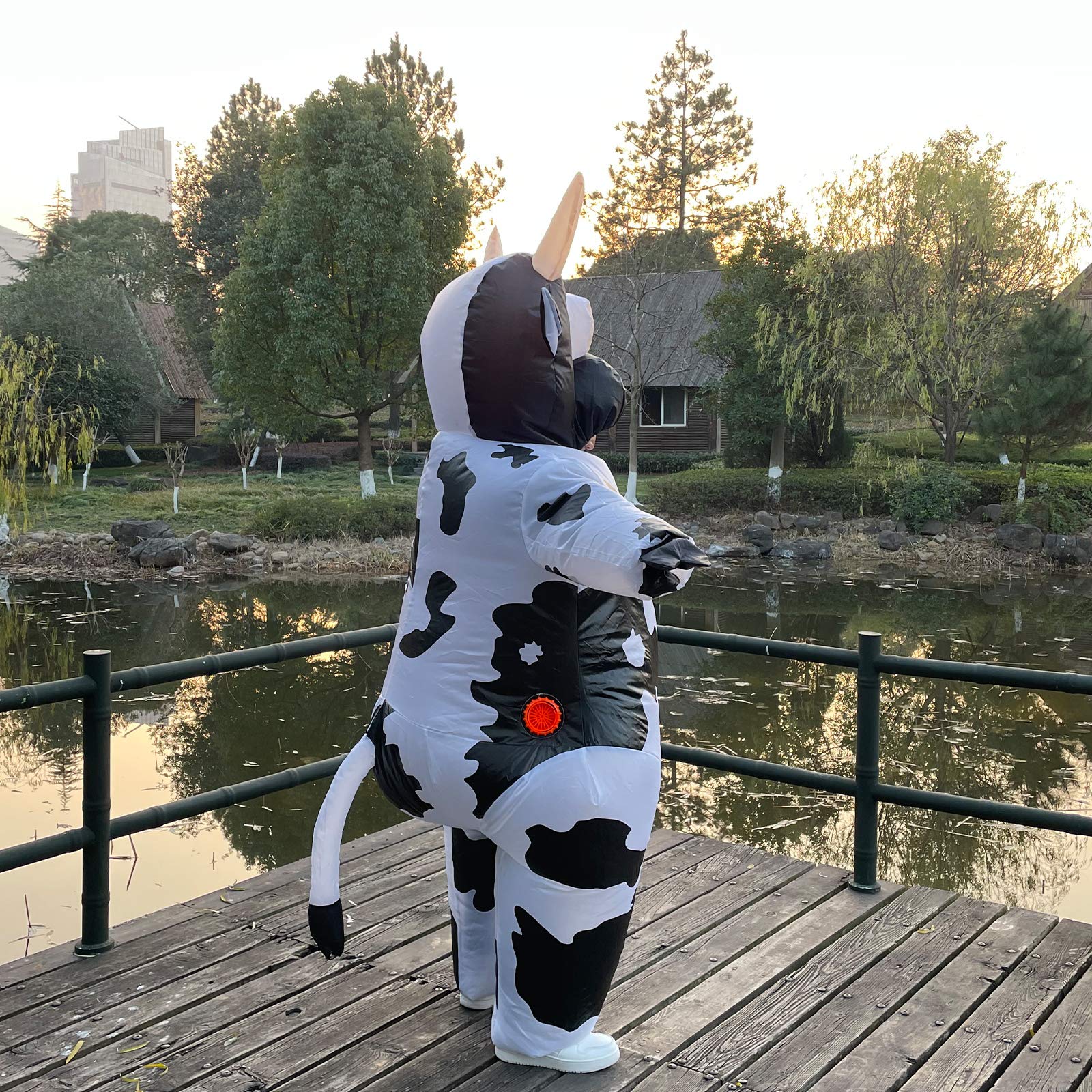 Arokibui Inflatable Cow Costume Blow up Animal Costume Cosplay Party Festival Christmas Halloween Suit Parade Carnival Suit Jumpsuit - Image 5