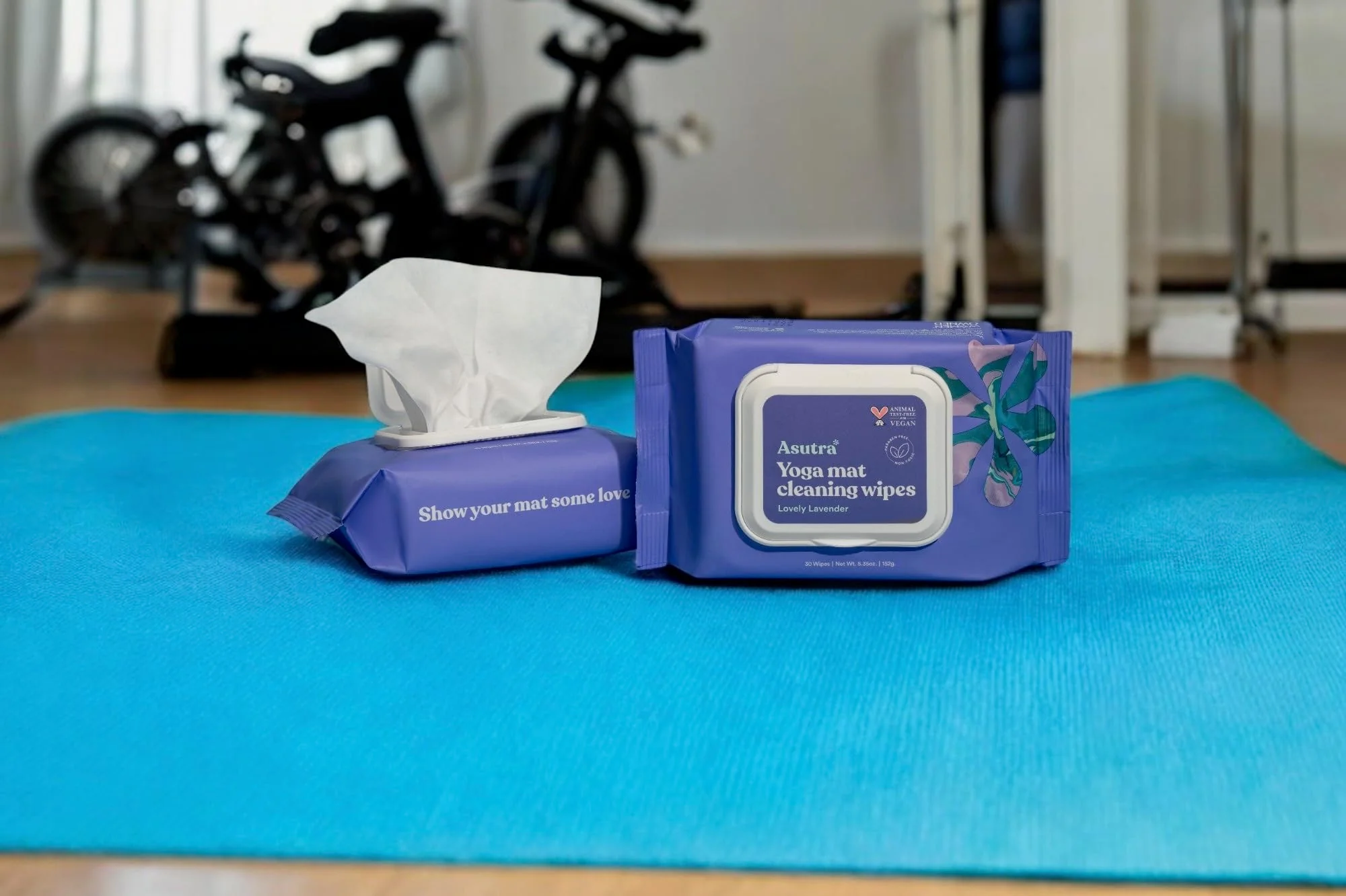 ASUTRA Yoga Mat Cleaning Wipes (Lovely Lavender), 4 Pouches (30 Wipes Each) - No Slippery Residue, Deep-Cleansing for Fitness Gear & Gym Equipment - Image 4