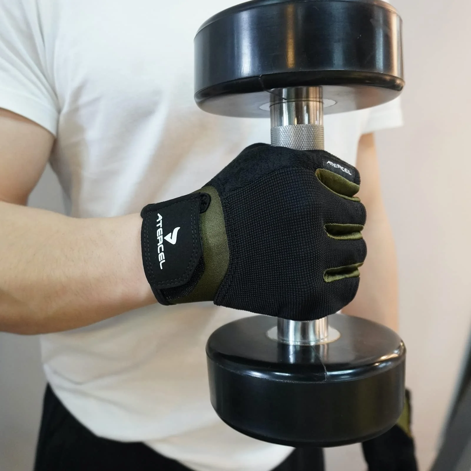 ATERCEL Workout Gloves for Men and Women, Exercise Gloves for Weight Lifting, Cycling, Gym, Training, Breathable and Snug fit (Green, Medium) - Image 3