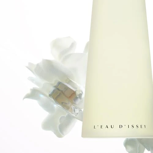 Issey Miyake Eau de Toilette Spray for Women 1.6 Ounce - Image 7