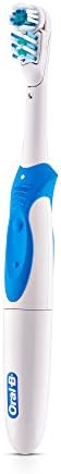 Oral-B CrossAction Power Toothbrush, White, Battery Powered - Image 2