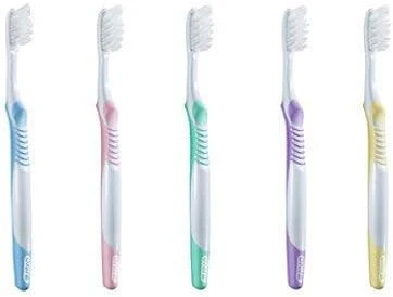 Oral-B Complete Toothbrush for Sensitive Teeth, 35 Extra Soft - Pack of 6 - Image 5