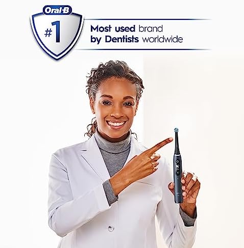 Oral-B iO Series 7 Electric Toothbrush with 2 Replacement Brush Heads, Black Onyx - Image 10