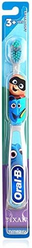Oral-B Battery Powered Kids Manual Toothbrush, Finding Dory Characters, for Children and Toddlers 3+, Extra Soft Bristles - Pack of 6 (Characters and Colors Vary) - Image 4