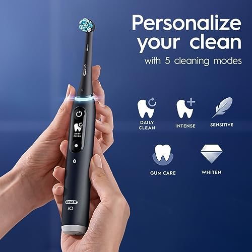 Oral-B iO Series 6 Rechargeable Electric Toothbrush with Visible Pressure Sensor to Protect Gums, 2 Minute Timer, 5 Cleaning Settings, 1 Replacement Toothbrush Head, and Travel Case, Black - Image 4