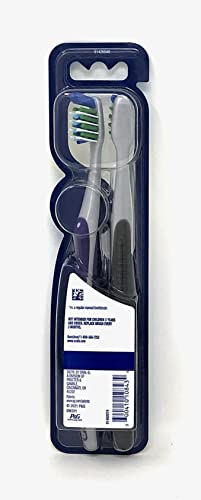 Oral-B Max Clean Color Changing Indicator Manual Toothbrush, Medium, 2 Count (Colors May Vary) - Image 2