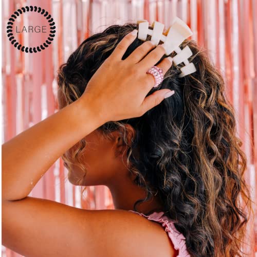 TELETIES - Large Hair Clip - Strong Grip, Bendable Teeth, Comfortable Curved Design - Ideal for Thick Hair - For All Hair Textures - Almond Beige - Image 4