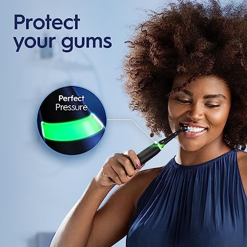 Oral-B iO Series 4 Electric Toothbrush with (1) Brush Head, Rechargeable, ICY Blue - Image 3
