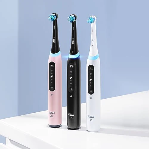 Oral-B iO Series 5 Rechargeable Electric Toothbrush with Visible Pressure Sensor to Protect Gums, 2 Minute Timer, 5 Cleaning Settings, 1 Replacement Toothbrush Heads, and Travel Case, White - Image 5