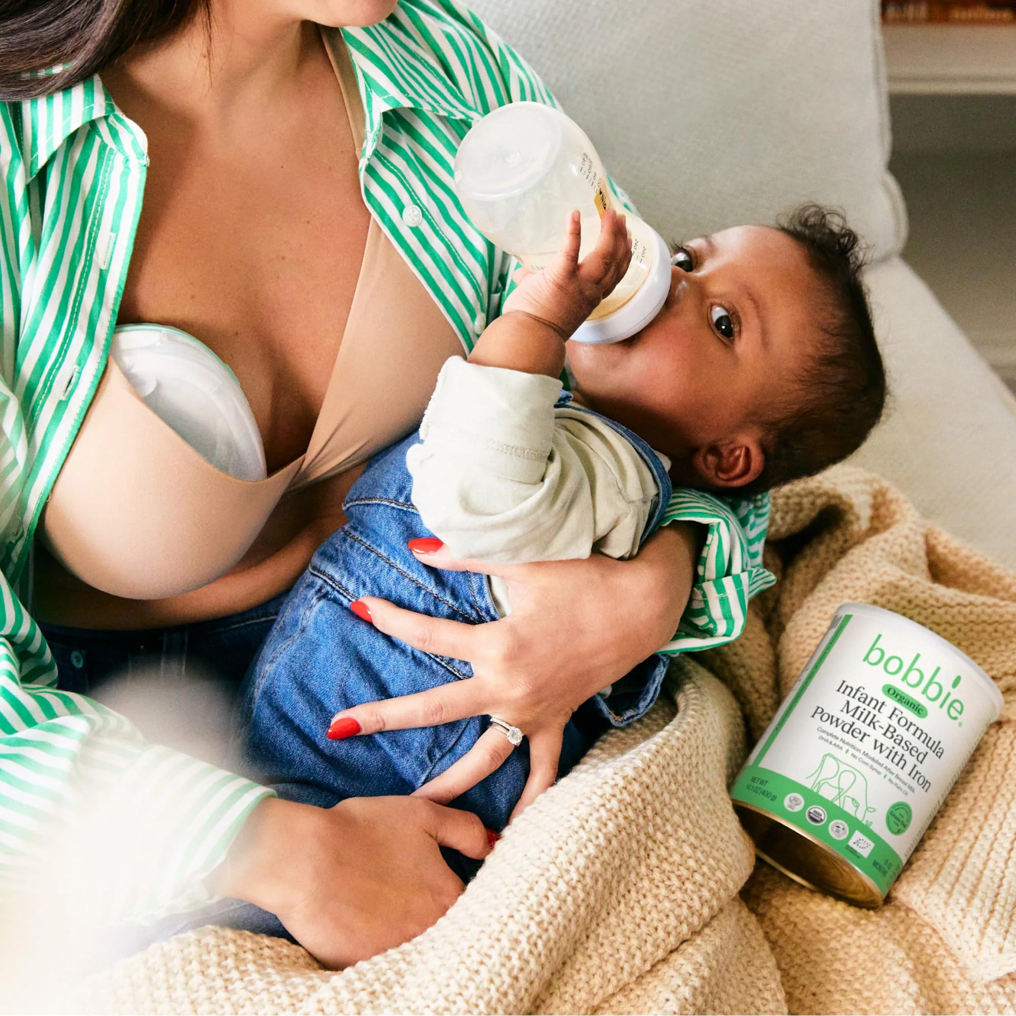 Bobbie Organic Baby Formula, Milk Based Powder with Iron, DHA and Vitamin D, Modeled After Breast Milk, Organic Baby Formula for Newborn to 12 Months Old Infant, 14.1 oz, 1 Pack - Image 2