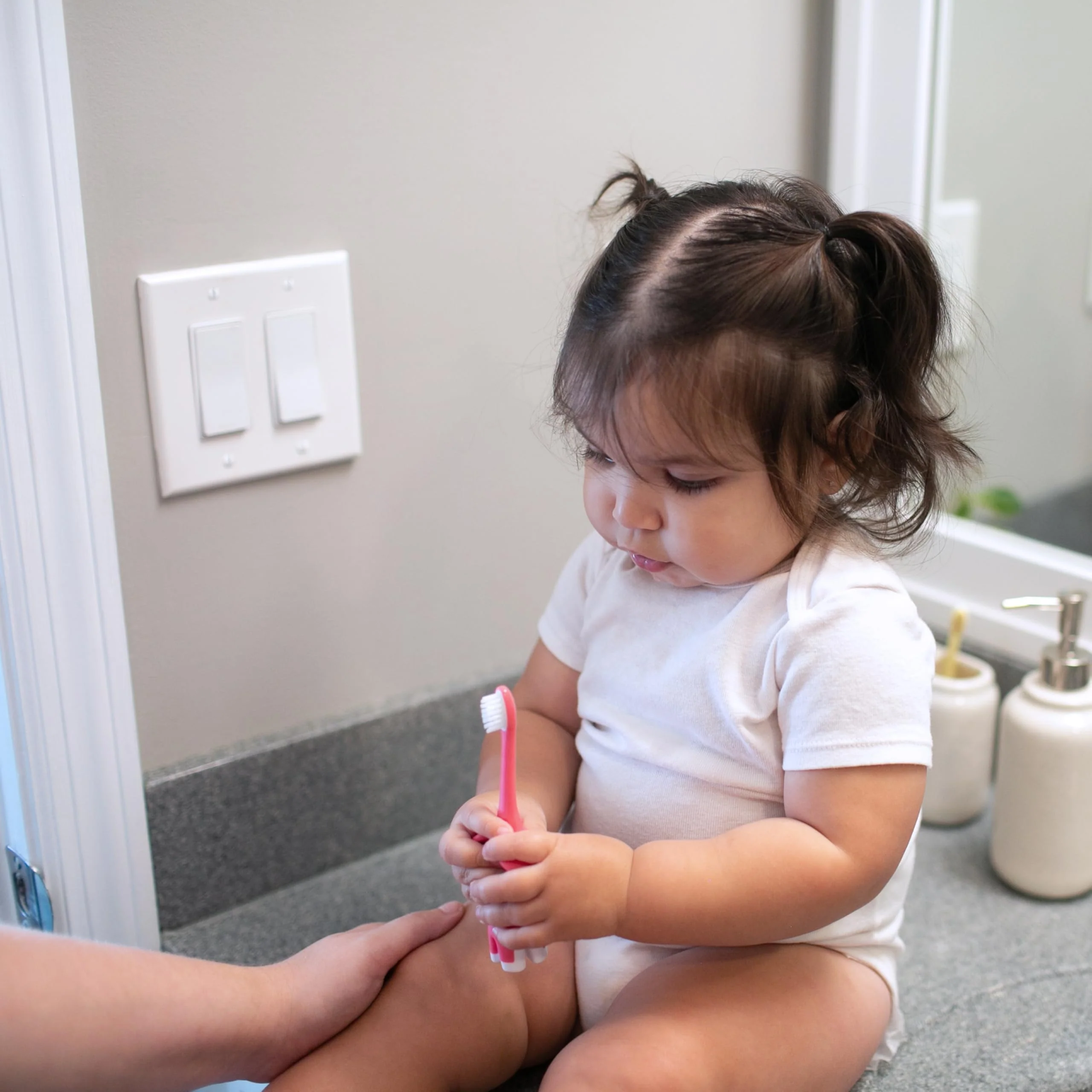 Dr. Brown's Infant-to-Toddler Toothbrush, Elephant, Pink, 0-3 Years - Image 9