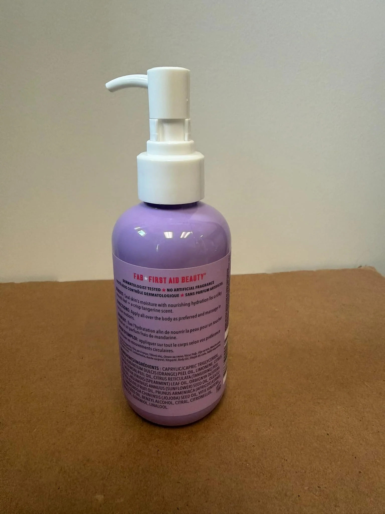 First Aid Beauty - After-Shower Nourishing Body Oil, Hydrates Skin & Locks In Moisture with Skin-Loving Lipids Jojoba Seed and Grapeseed Oil, Safe for Sensitive Skin, 6 oz - Image 3