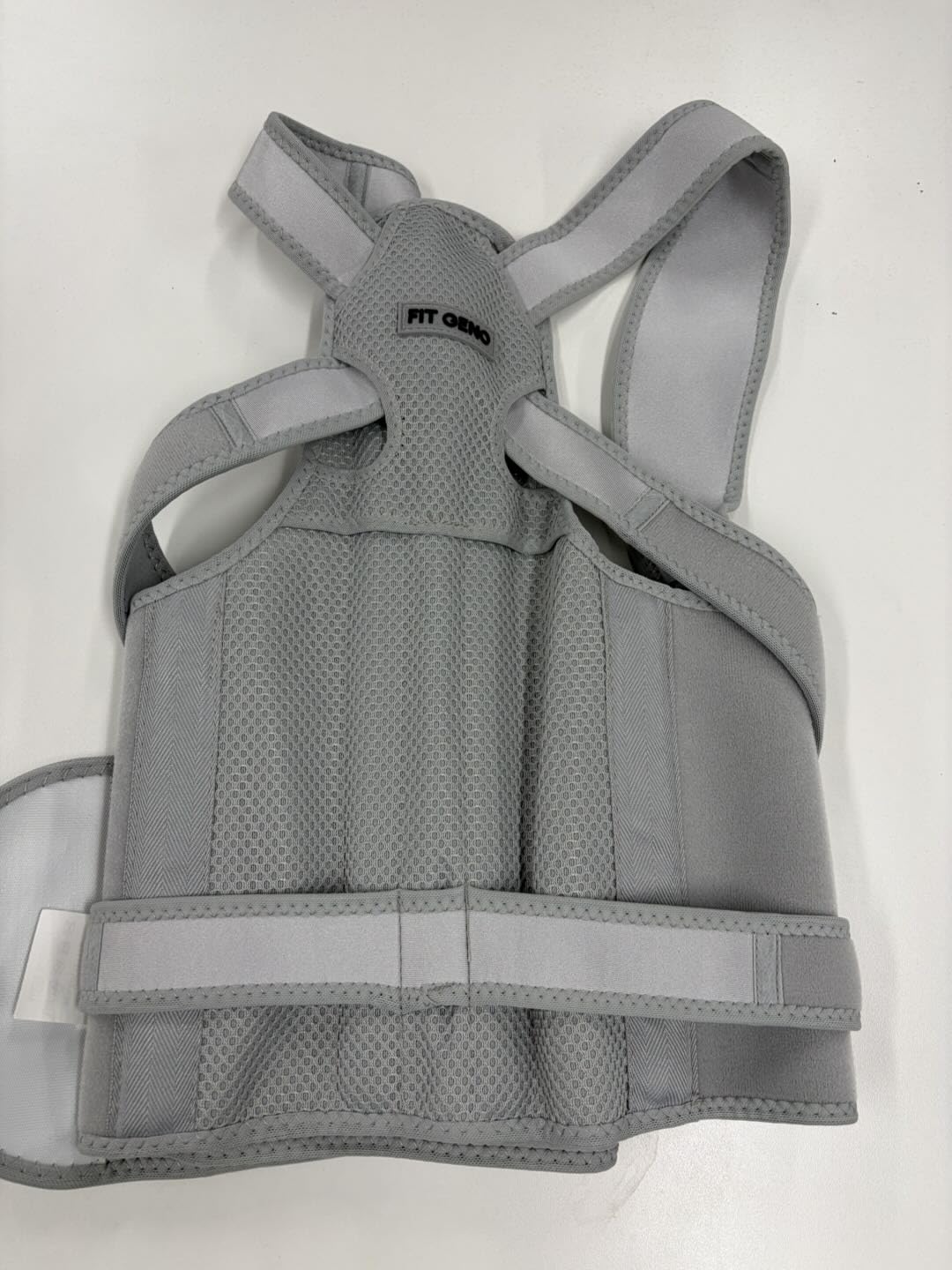 Fit Geno Back Brace Posture Corrector for Men & Women: Shoulder Straightener Adjustable Full Back Support Pain Relief - Scoliosis Hunchback Spine Corrector (Small)