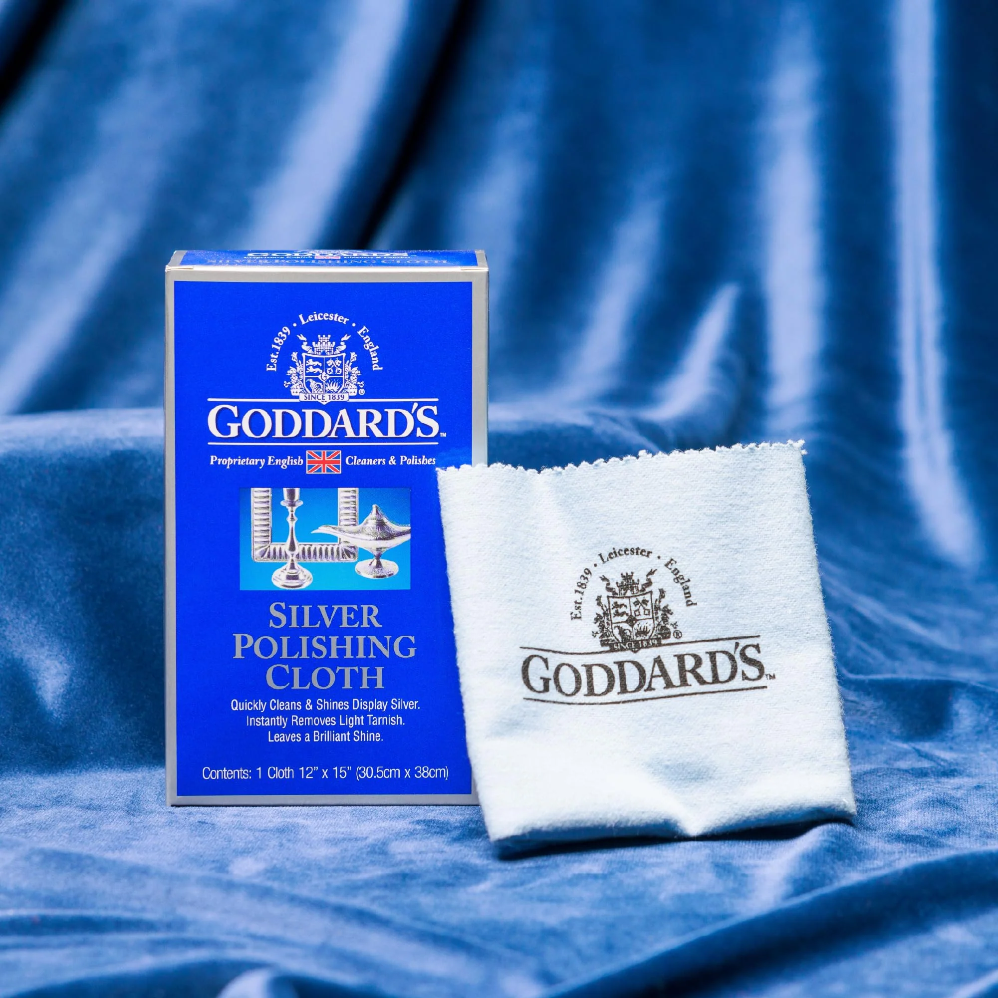 Goddard's Silver Polishing Cloth for Jewelry, Remove Tarnish on Plated or Sterling Silver, Gold, Antiques, and Leaves Tarnish Protection, 6 Cloths - Image 2