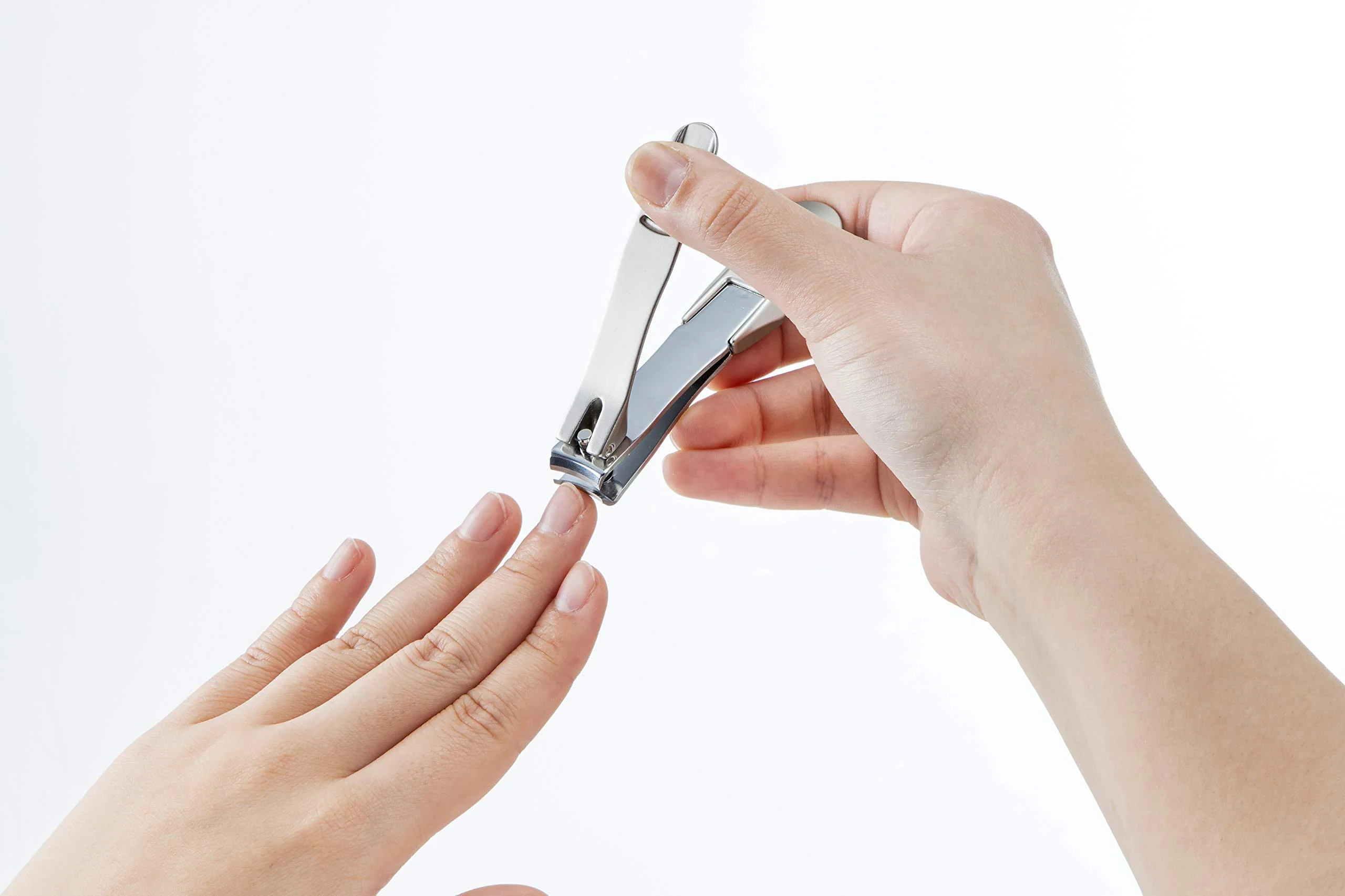 Green Bell - Takumi No Waza - Stainless Steel Nail Clipper (G-1205) - Built-in Nail File - Made in Japan - Image 4