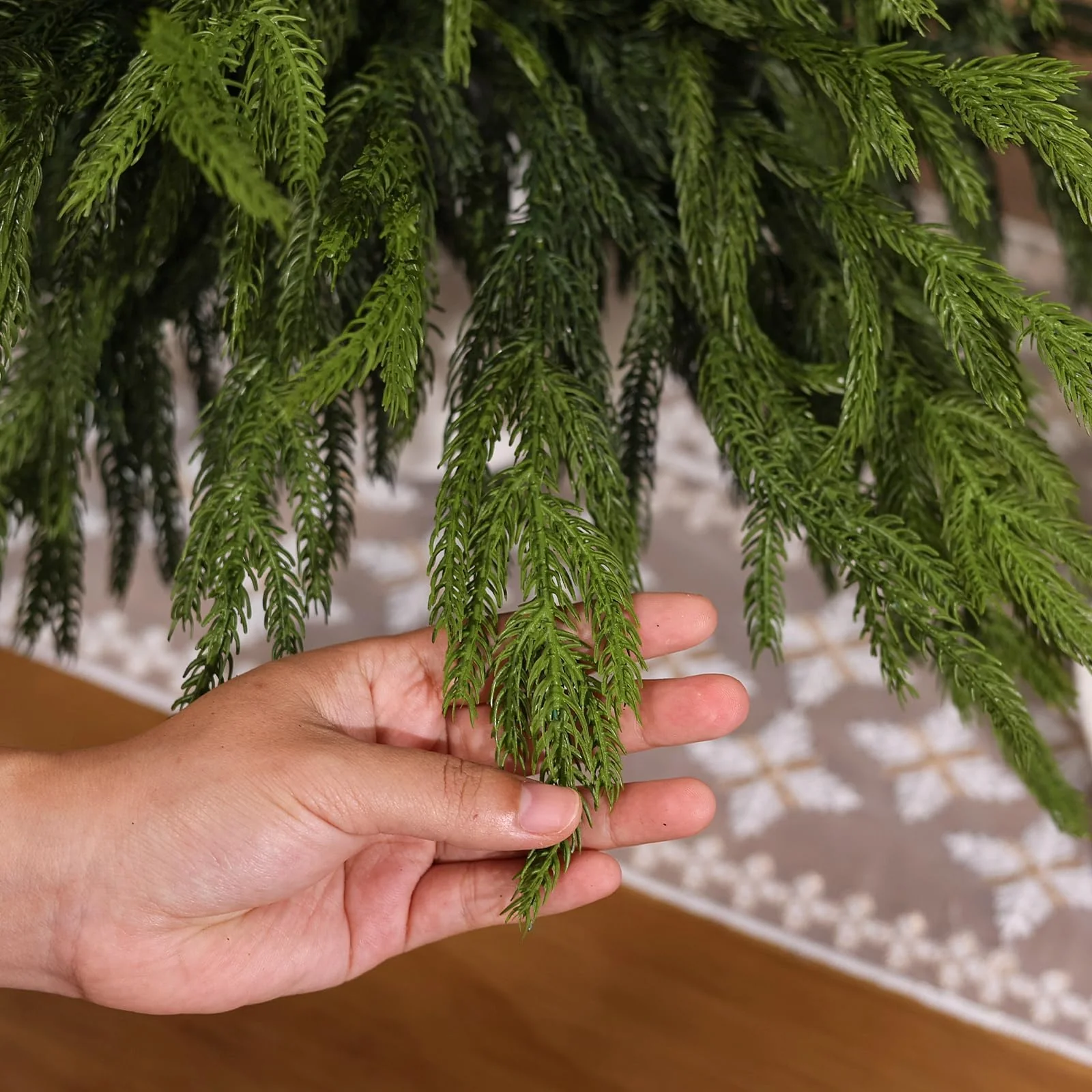 Juxdp 20 Pcs Real Touch Norfolk Pine Branches, Artificial Christmas Green Plants Branch Faux Greenery Stem Fake Pine Picks for Vase DIY Crafts Garland Wreath Xmas Indoor Outdoor Decor(18 Inches) - Image 4