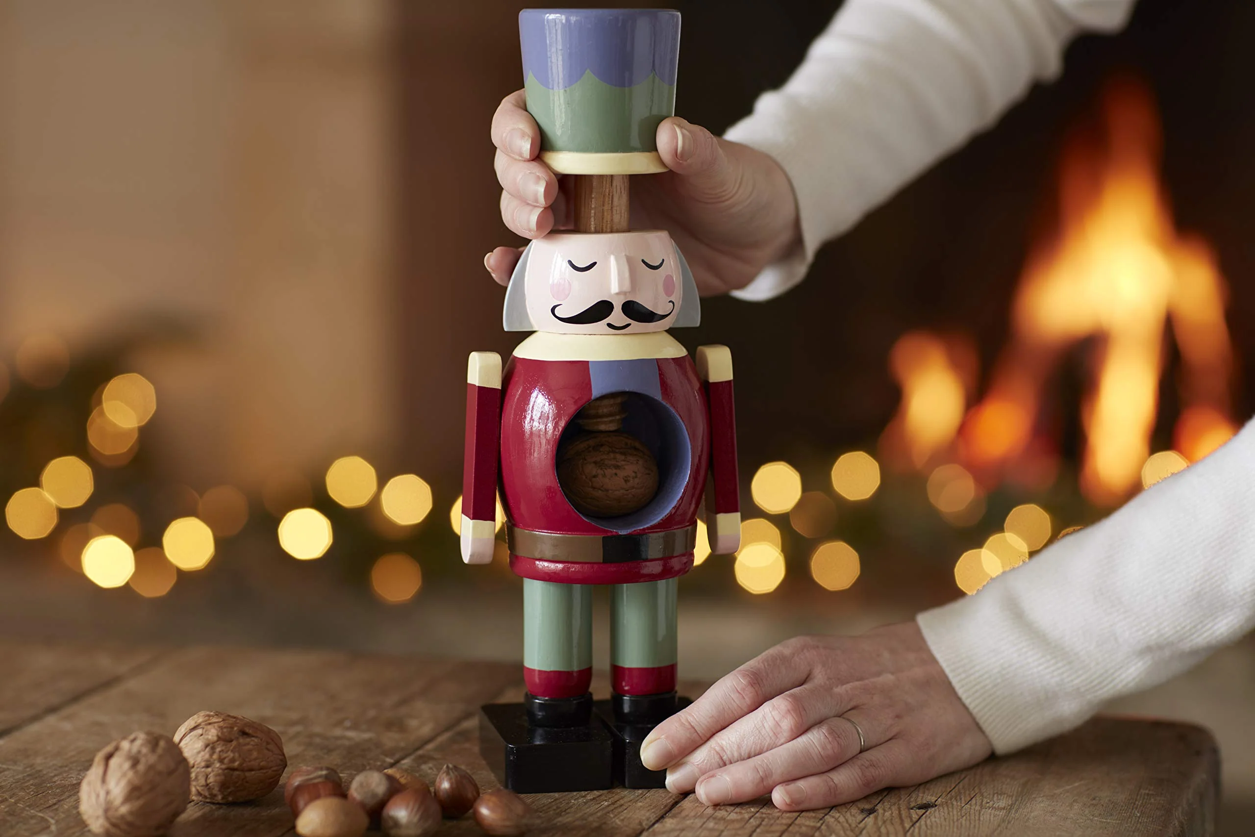KitchenCraft The Collection Christmas Nutcracker Soldier with Real Working Mechanism, Wooden, Multi-Colour - Image 3