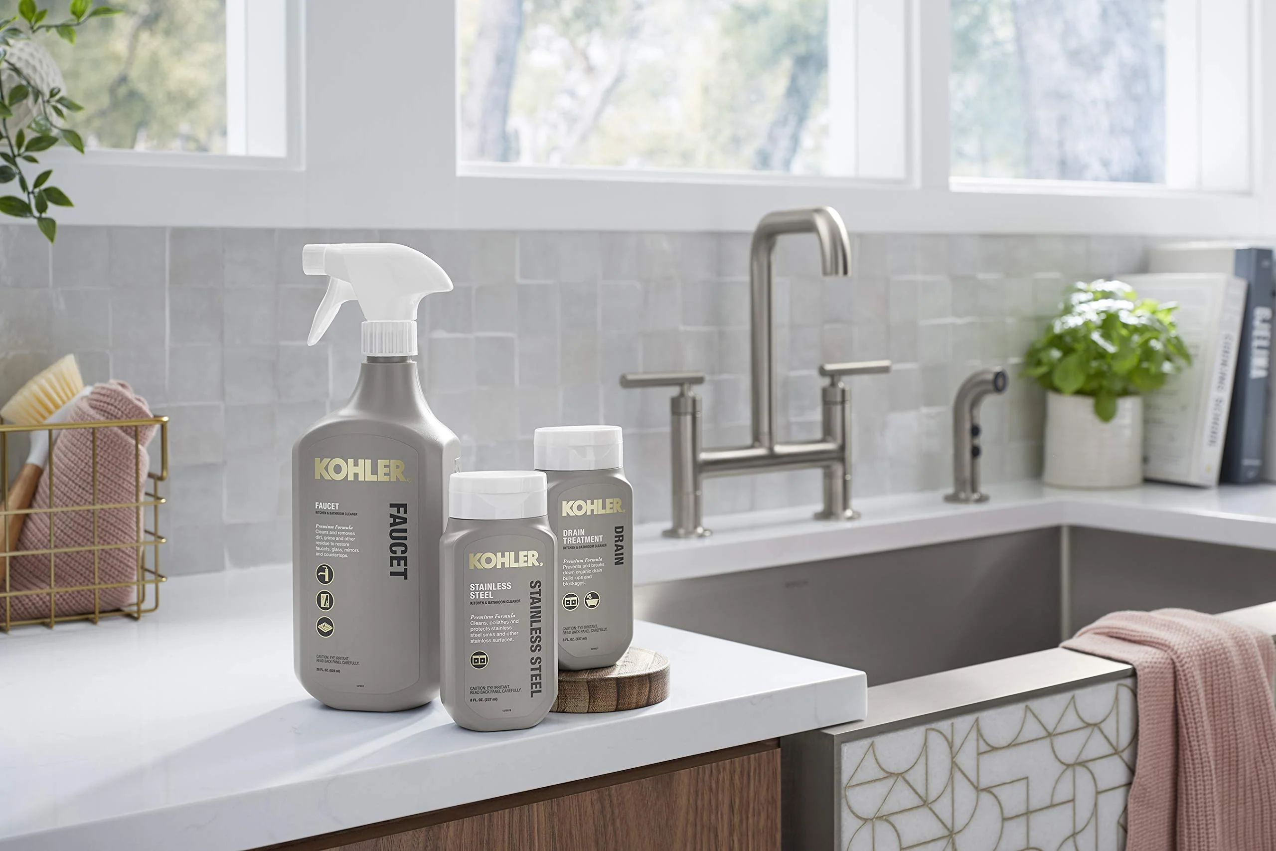 KOHLER K-EC23723-NA Faucet Cleaner, Kitchen and Bathroom Cleaner, 28 FL Oz (Pack of 2) - Image 5