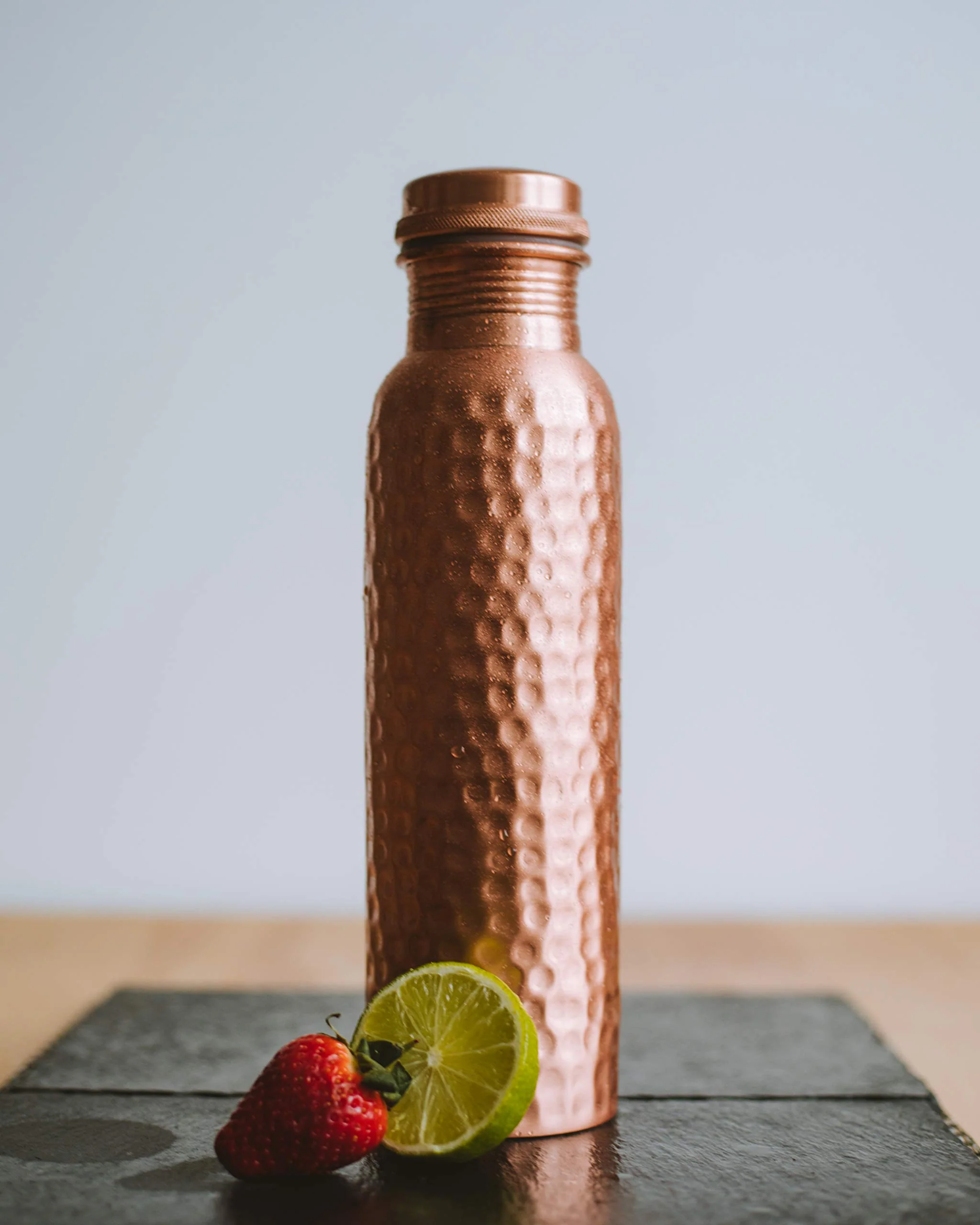 Kosdeg Hammered Copper Water Bottle 1 Liter / 34 Oz Extra Large - an Ayurvedic Pure Copper Vessel - Drink More Water, Lower Your Sugar Intake and Enjoy The Health Benefits Immediately - Image 4