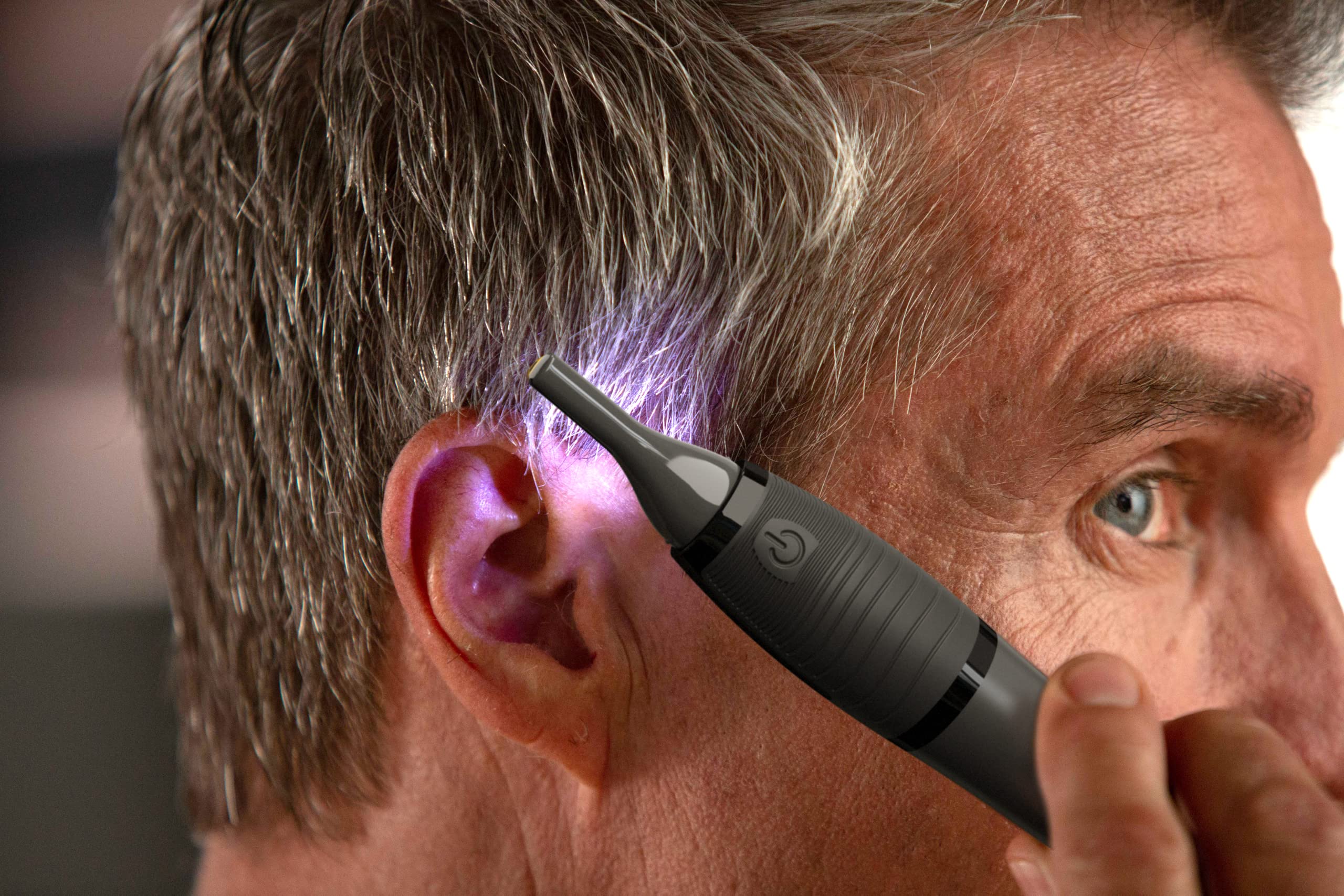 Microtouch MAX Lighted Personal Trimmer - Image 3