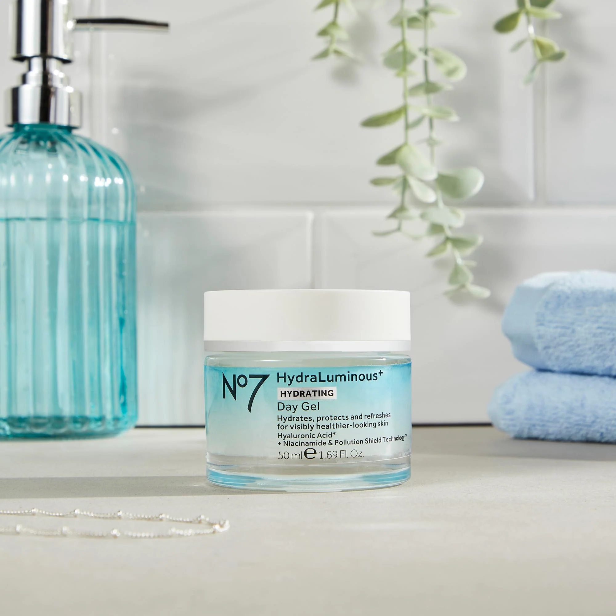 No7 HydraLuminous+ Hydrating Day Gel Moisturizer - Hyaluronic Acid and Vitamin B3 Niacinamide Face Moisturizer to Hydrate, Protect & Refresh Skin - Supports Skin Barrier Repair (1.69 Fl Oz) - Image 4