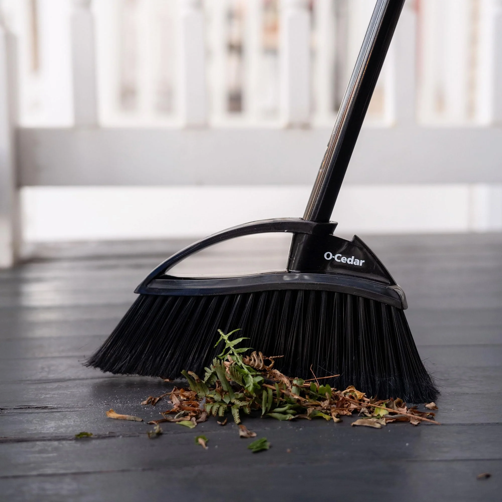 O-Cedar Indoor & Outdoor Strong Sweep Broom & Brush Bundle | Heavy Duty Bristles Remove 99% of Dust & Dirt in One Sweep | Step-On Dust Pan | Safe for Hardwoods, Powerful on Outdoor Debris - Image 9