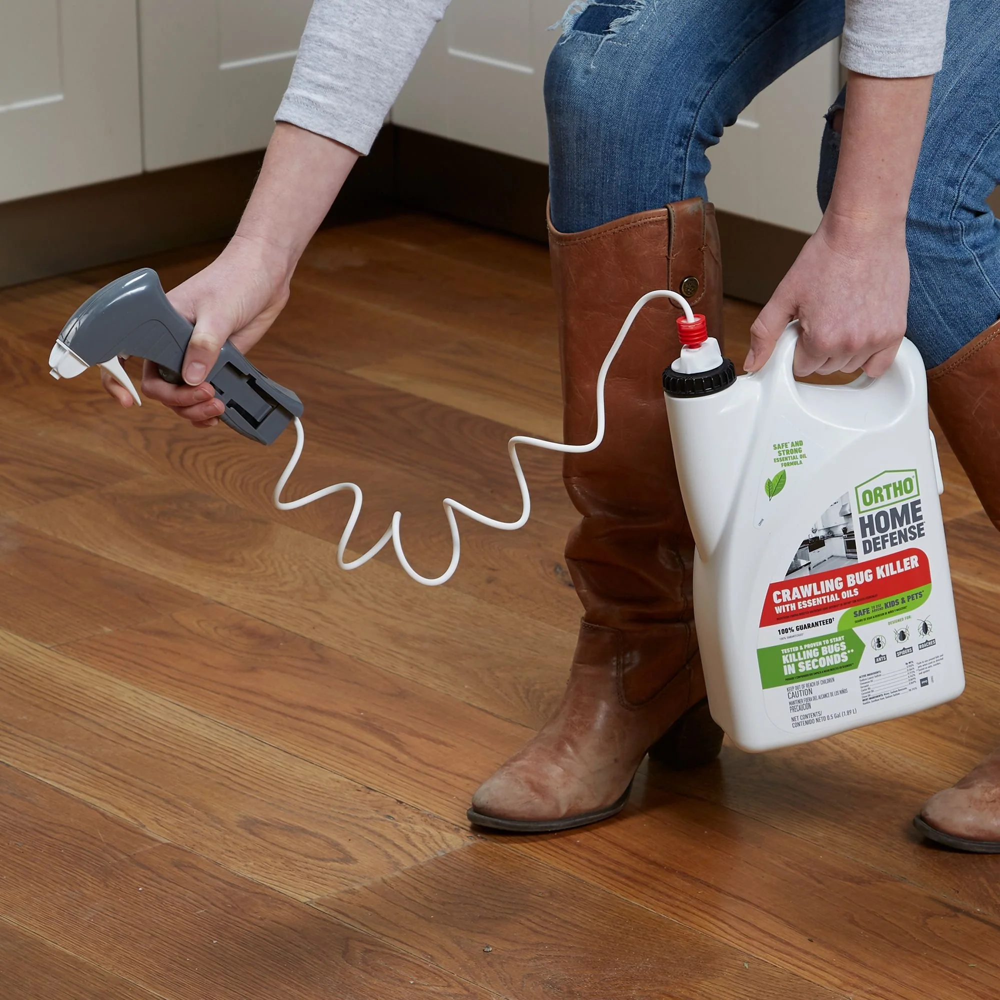 Ortho Home Defense Crawling Bug Killer with Essential Oils 0.5 gal. - Image 6
