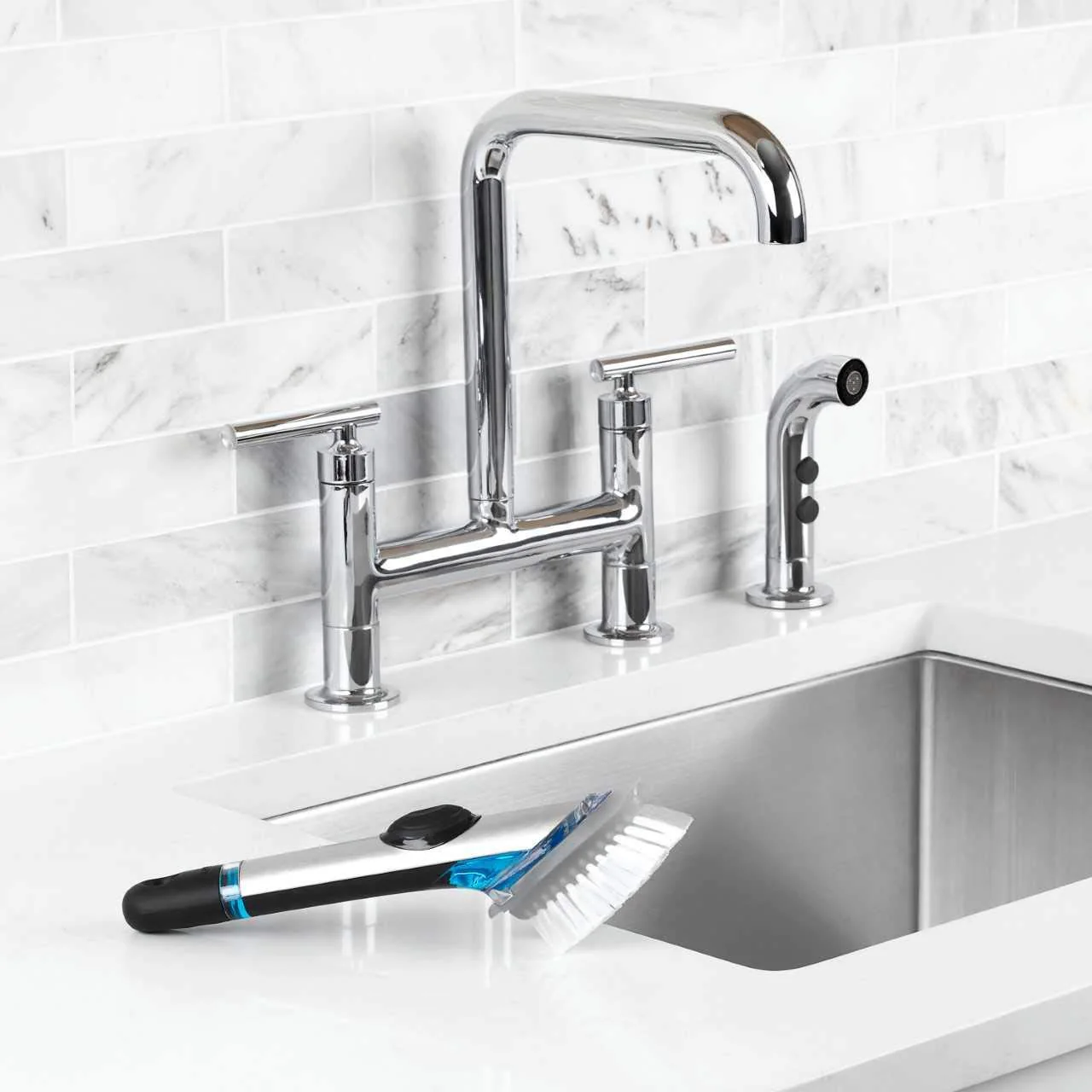 OXO Steel Soap Dispensing Dish Brush 10 in - Image 3