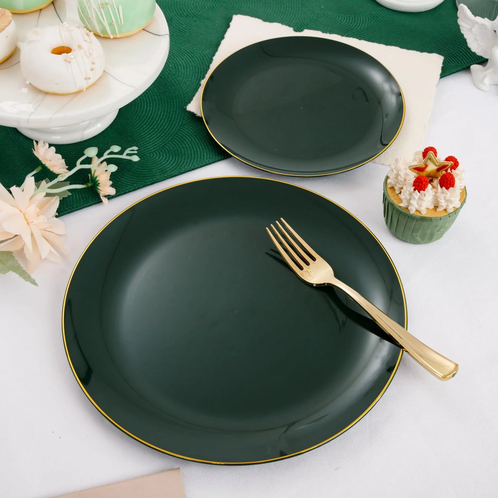PULOTE 100PCS Green Plastic Plates - Green Disposable Plates With Gold Rim - Include 50 Pieces Dinner 10.25inch,50 Pieces Dessert 7.5inch for Party&Christmas - Image 4