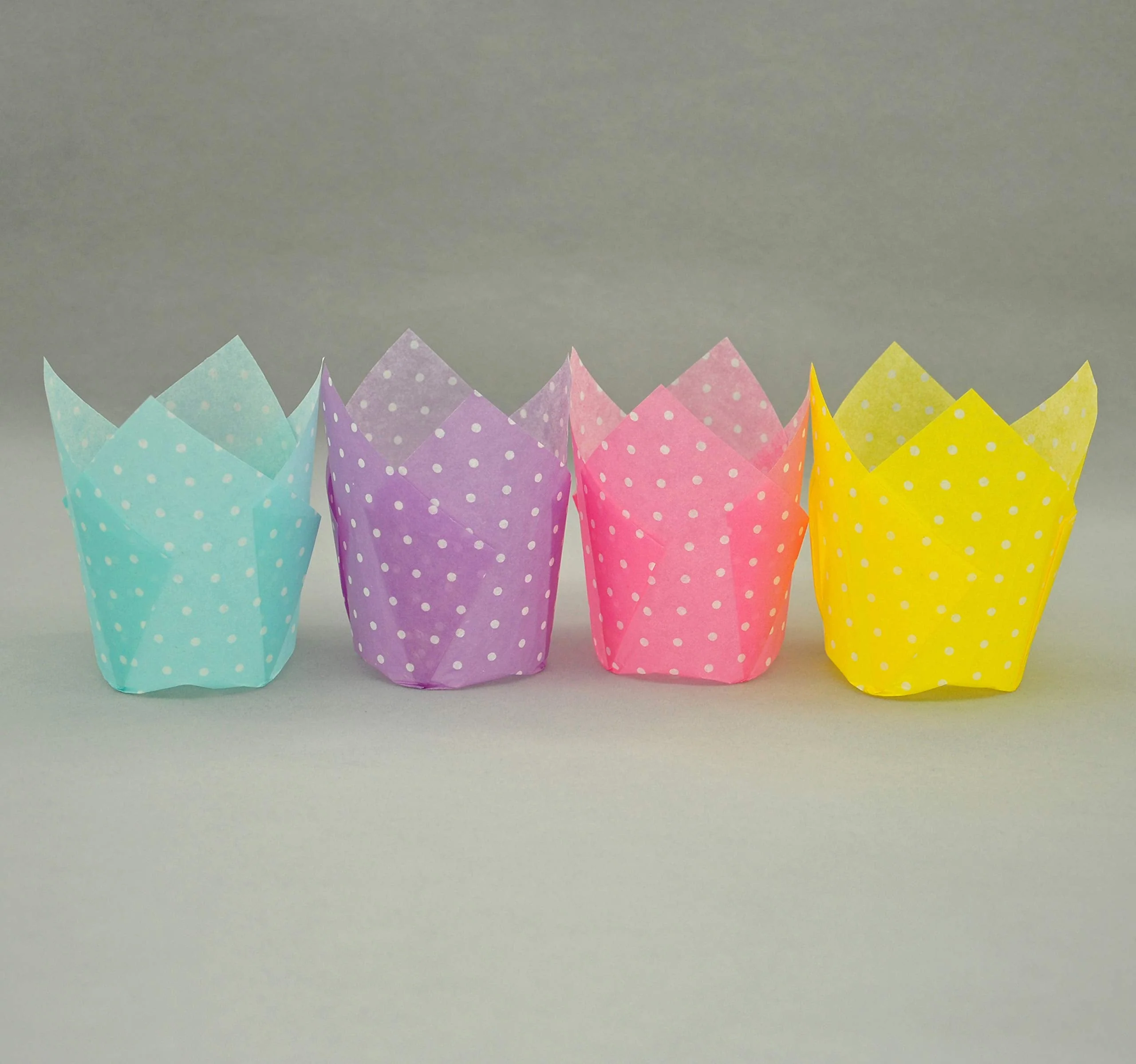QLSmypkg Large Muffin Greaseproof paper Baking cupcake cups, 2-1/4" x 4" Blue,Yellow,Pink,Purple printed with Polka Dot(each colour about 32 pcs, total 125 pcs) Tulip Baking Cup(Large) (125, Multi) - Image 2
