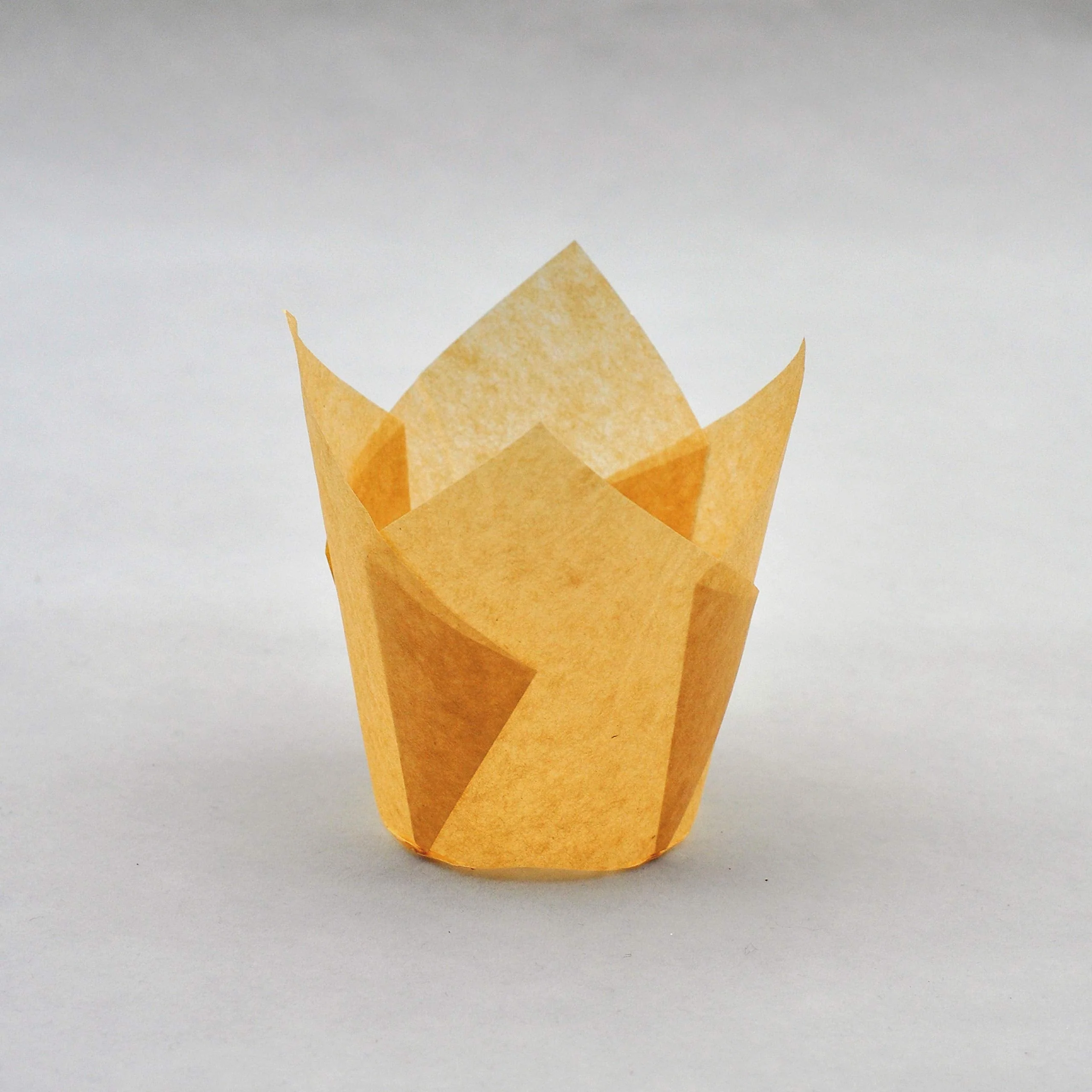 QLSmypkg Large Muffin Greaseproof paper Baking cupcake cups, 2-1/4" x 4" Natural Tulip Baking Cup Case of 125 pcs (Large size) (125) - Image 5