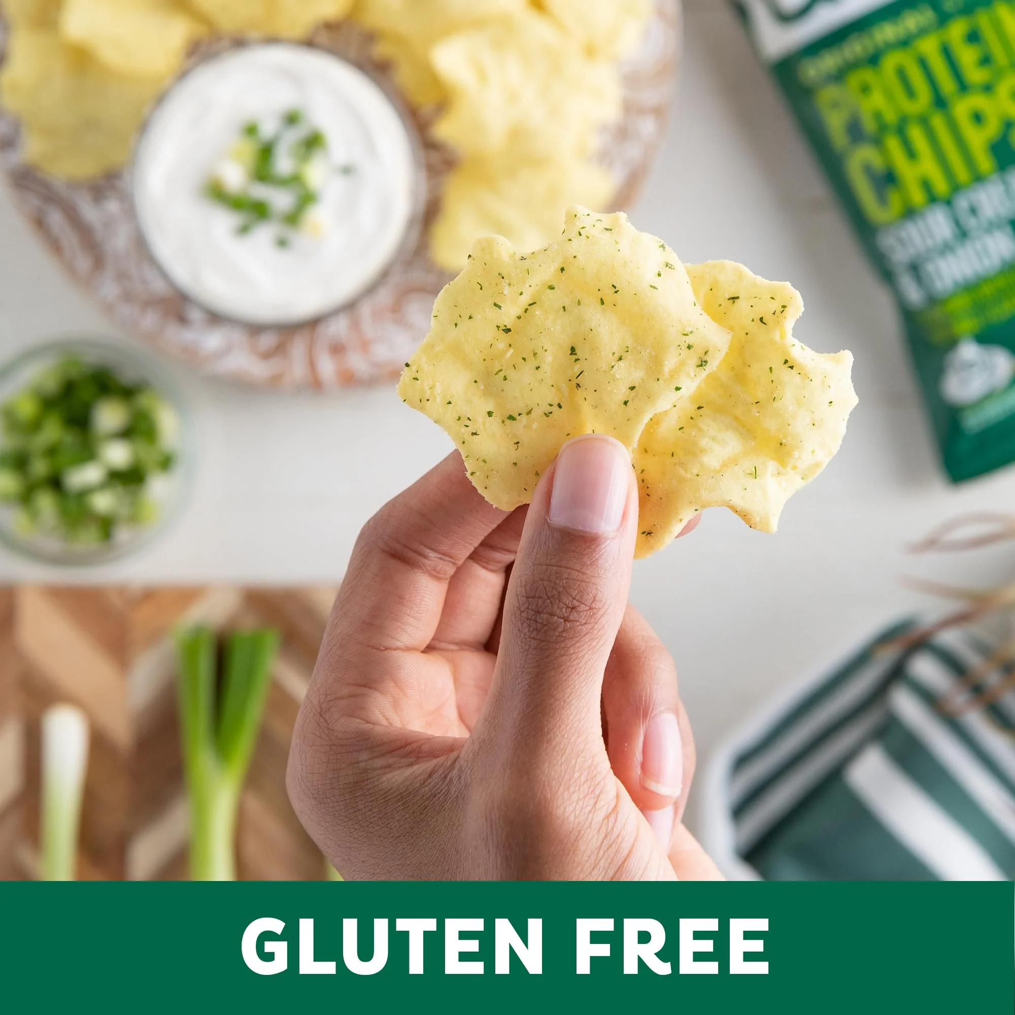 Quest Nutrition Sour Cream & Onion Protein Chips, 19g Protein, 4g Net Carbs, Low Carb, Gluten Free, 1.1 oz, 4 count - Image 4