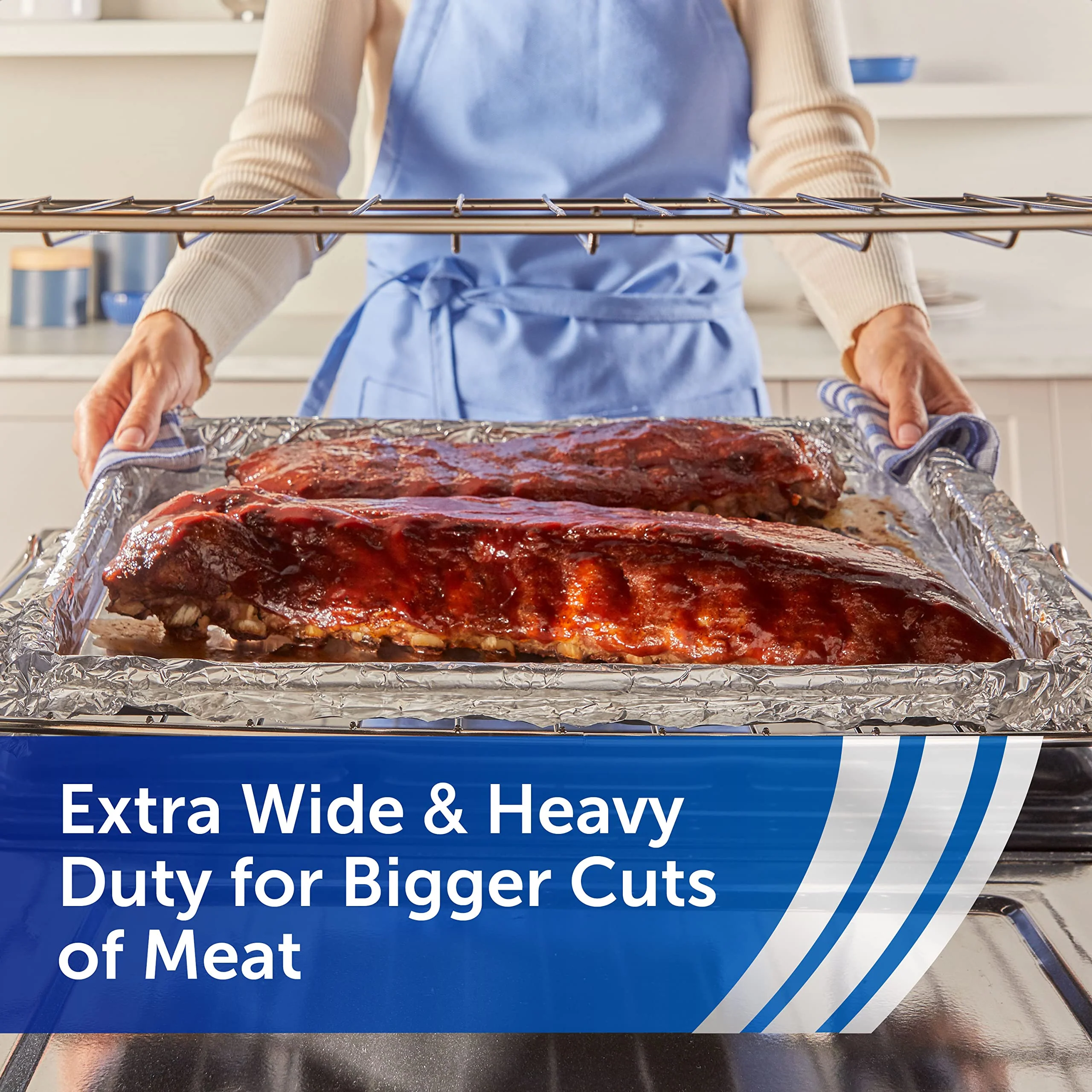 Reynolds Wrap Heavy Duty Aluminum Foil, Heavy Duty Foil Aluminum Roll, Thick Foil for Added Strength, With Easy Open and Close Secure Tab, Extra Wide, 37.5 Sq. Ft. - Image 6