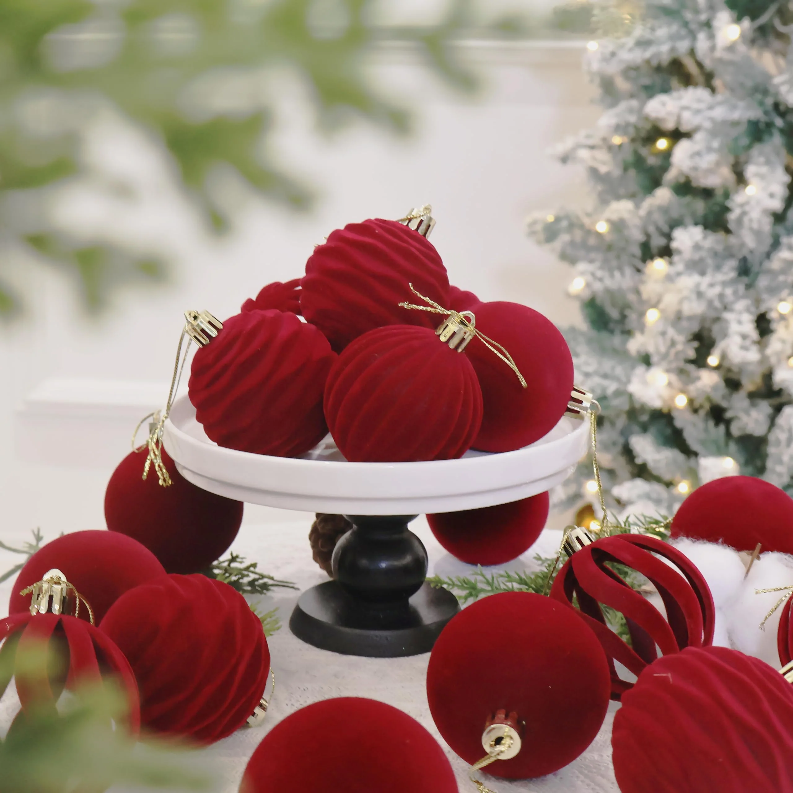 Senjie 3.15inch Burgundy Velvet Christmas Ornaments Balls Flocked Christmas Tree 12PCS Plastic Balls Xmas Hanging Ornaments Decoration Red - Image 5