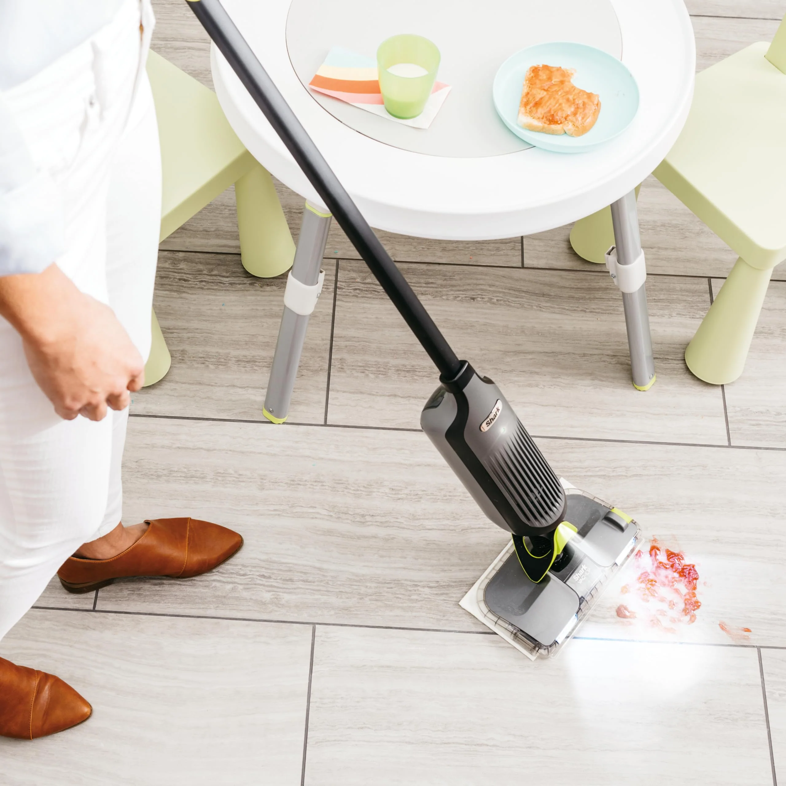 Shark VACMOP Disposable Hard Floor Pad Refills, Compatible with VM252 & VM180, No-Touch Disposal, for use on All Sealed Floors - Stone, Hardwood, Laminate & Tile, (32 Count Total), VMP32 - Image 3