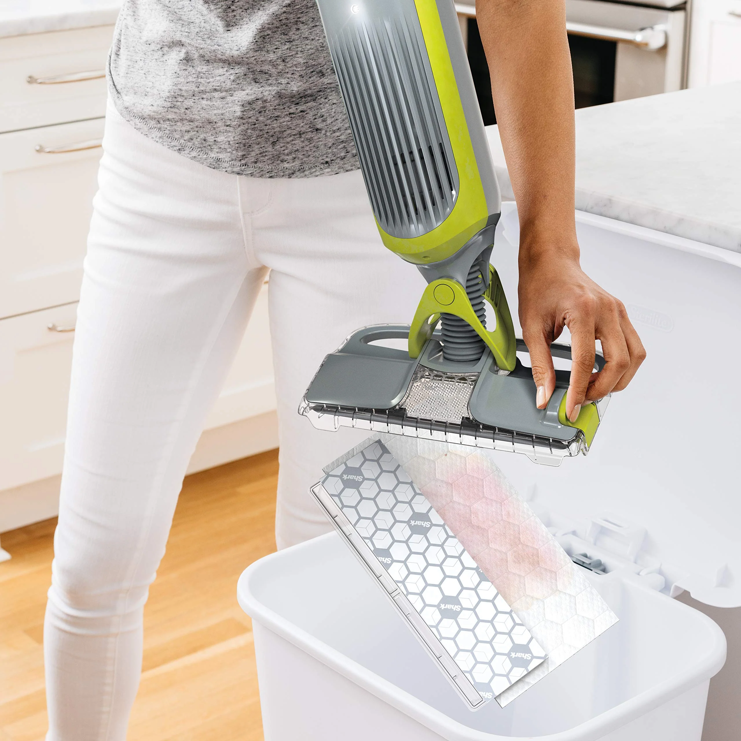 Shark VMP10 Disposable Hard Floor Vacuum and Mop Pad VACMOP Refill, White, 10 Count - Image 6