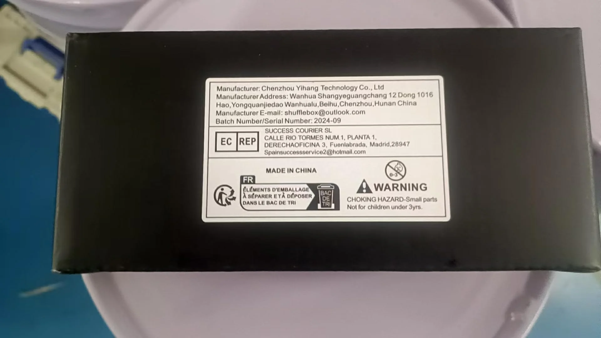ShuffleBox Automatic Card Mixer S1 with Built-in Rechargeable 2000mAh Battery, Ultra-Silent 2-Stage Mixing Machine - Image 2