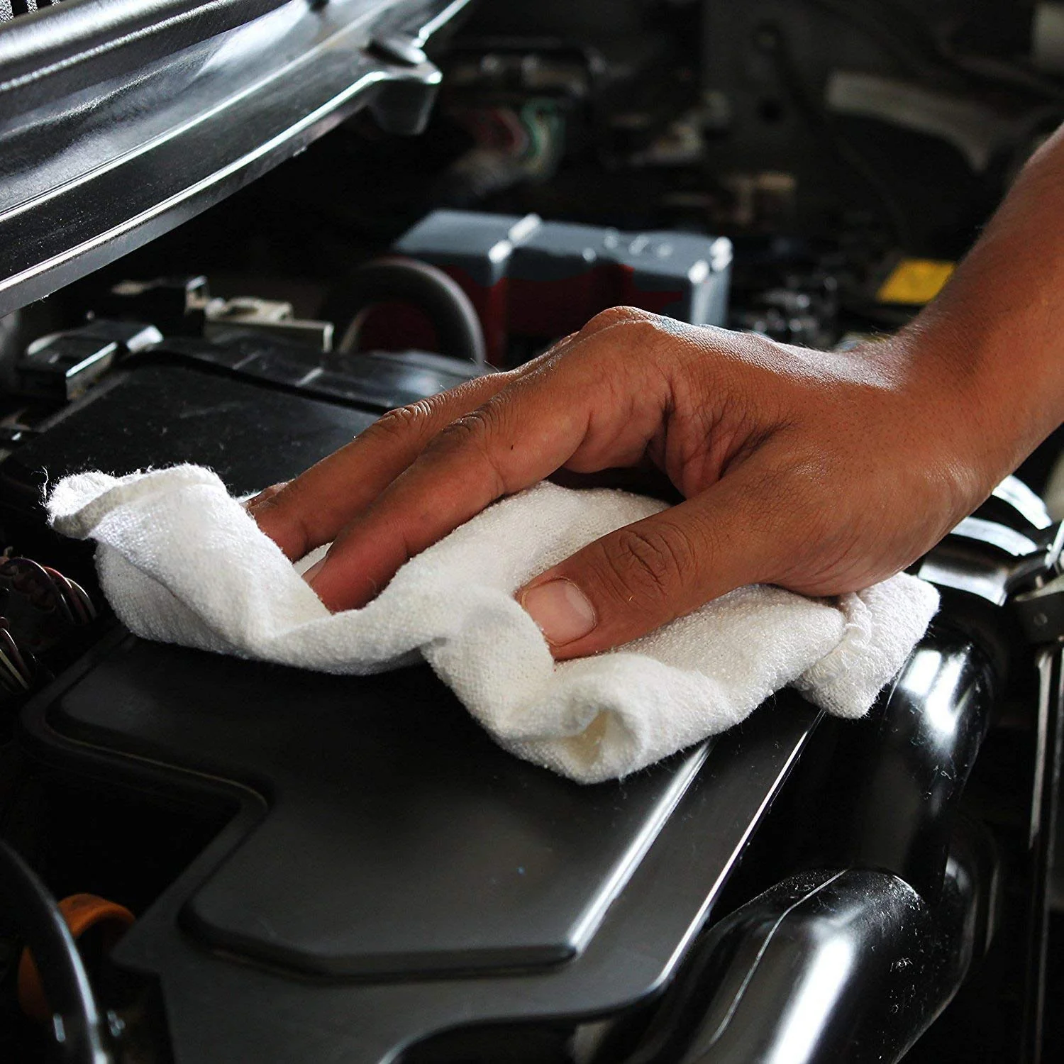 Simpli-Magic Cotton Shop Towels 14"x12" (145 Pack) – Reusable Cleaning Shop Rags for Automobiles, Industries, Garage and Homes (White) - Image 3