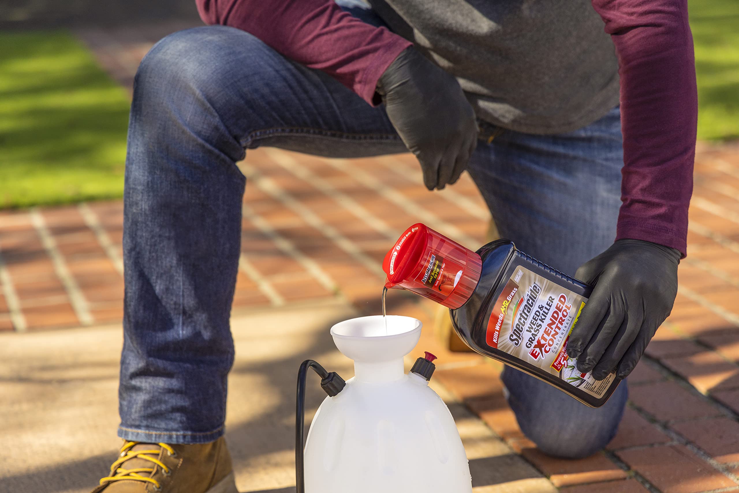 Spectracide Weed and Grass Killer with Extended Control Concentrate, 32 Ounces, with Accumeasure System - Image 8