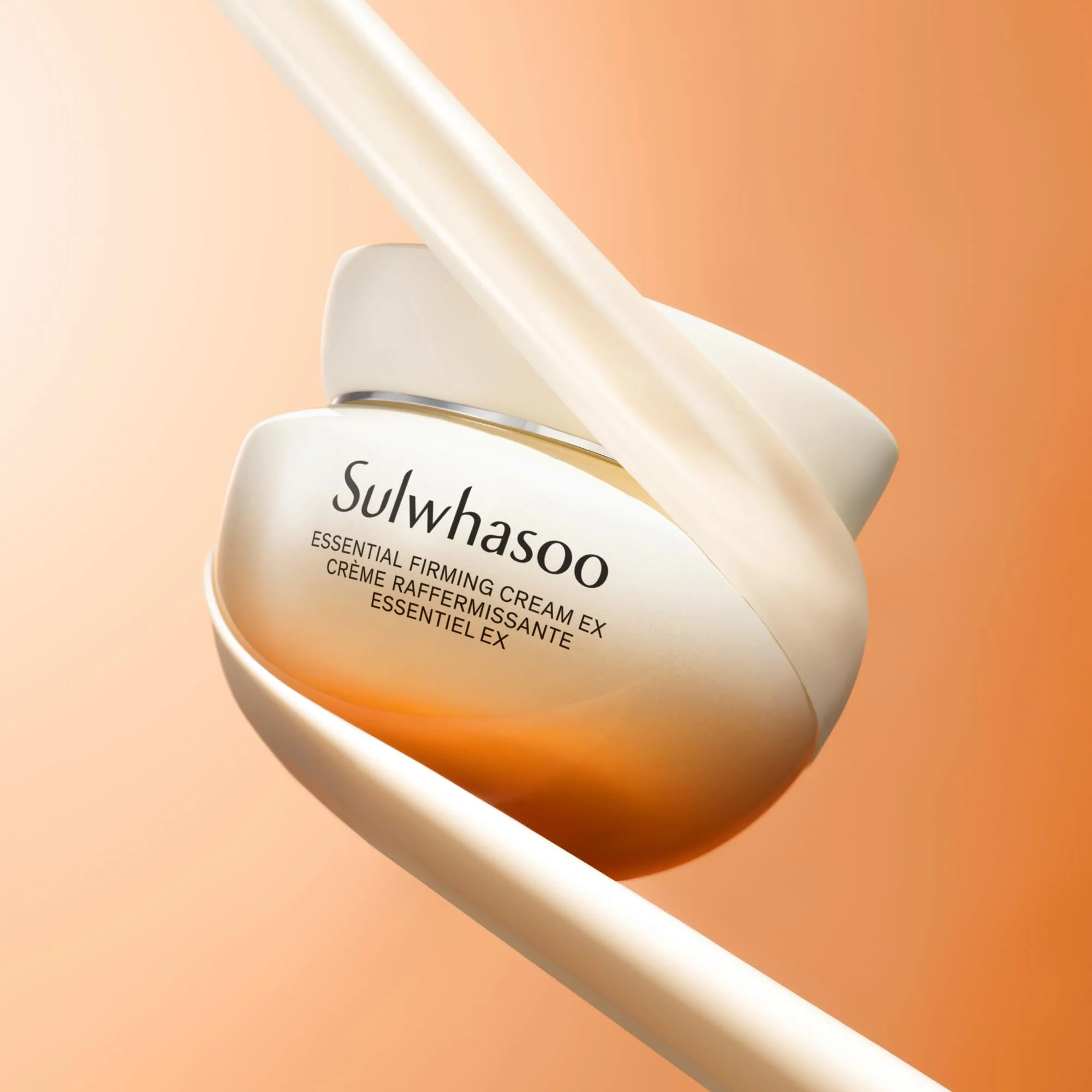 Sulwhasoo Essential Firming Cream - A hypoallergenic, whipped moisturizing cream that visibly improves firmness. Packaging May Vary - Image 5
