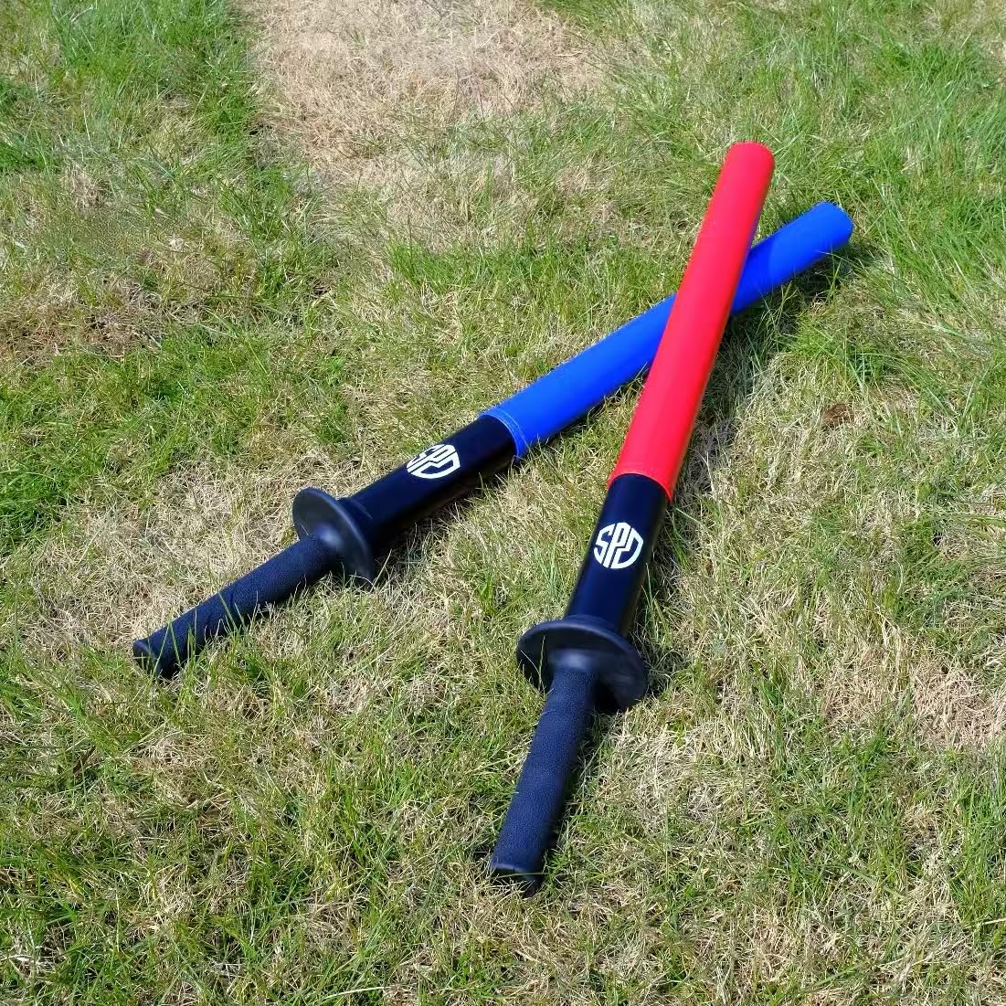 Superdo Set of 2 Foam Sword 27.5 Inch Overall (Red&Blue, 27) - Image 5