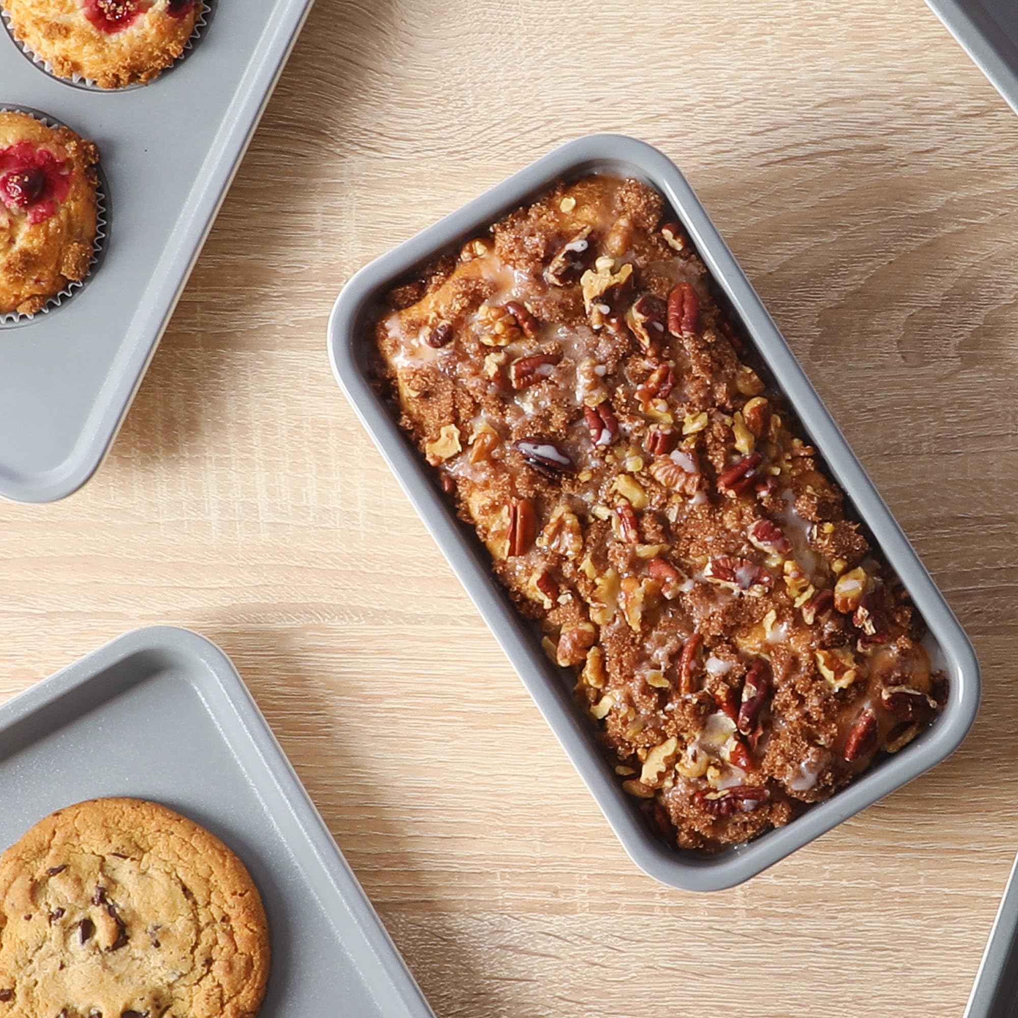 Sur La Table Kitchen Essentials Bake Sale 9 X 5 Inch PFOA, PFAS, PTFE Free Nonstick Loaf Pan - Linen White (Pack of 4) - Image 7