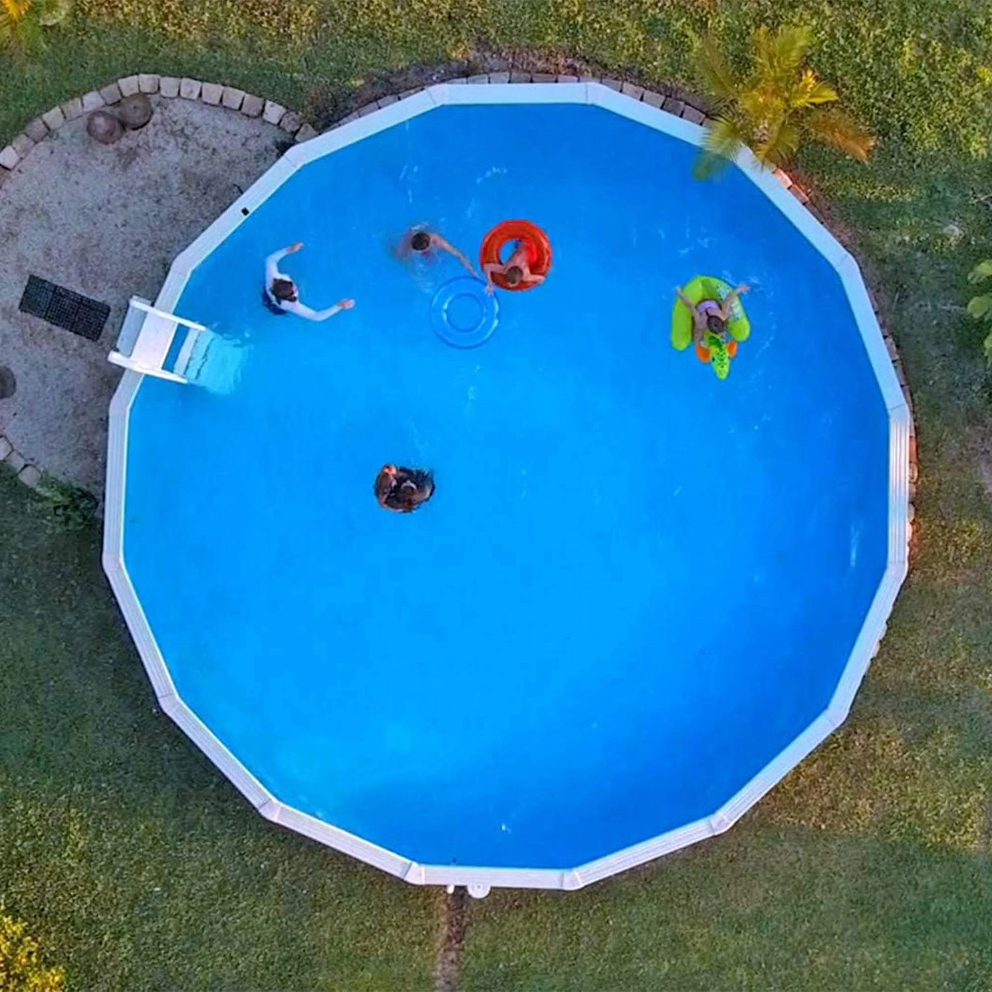 Swimline 24 Feet Solid Round Above Ground Swimming Pool Overlap, Standard Gauge Liner, Vinyl, Easy Installation, Blue - Image 6