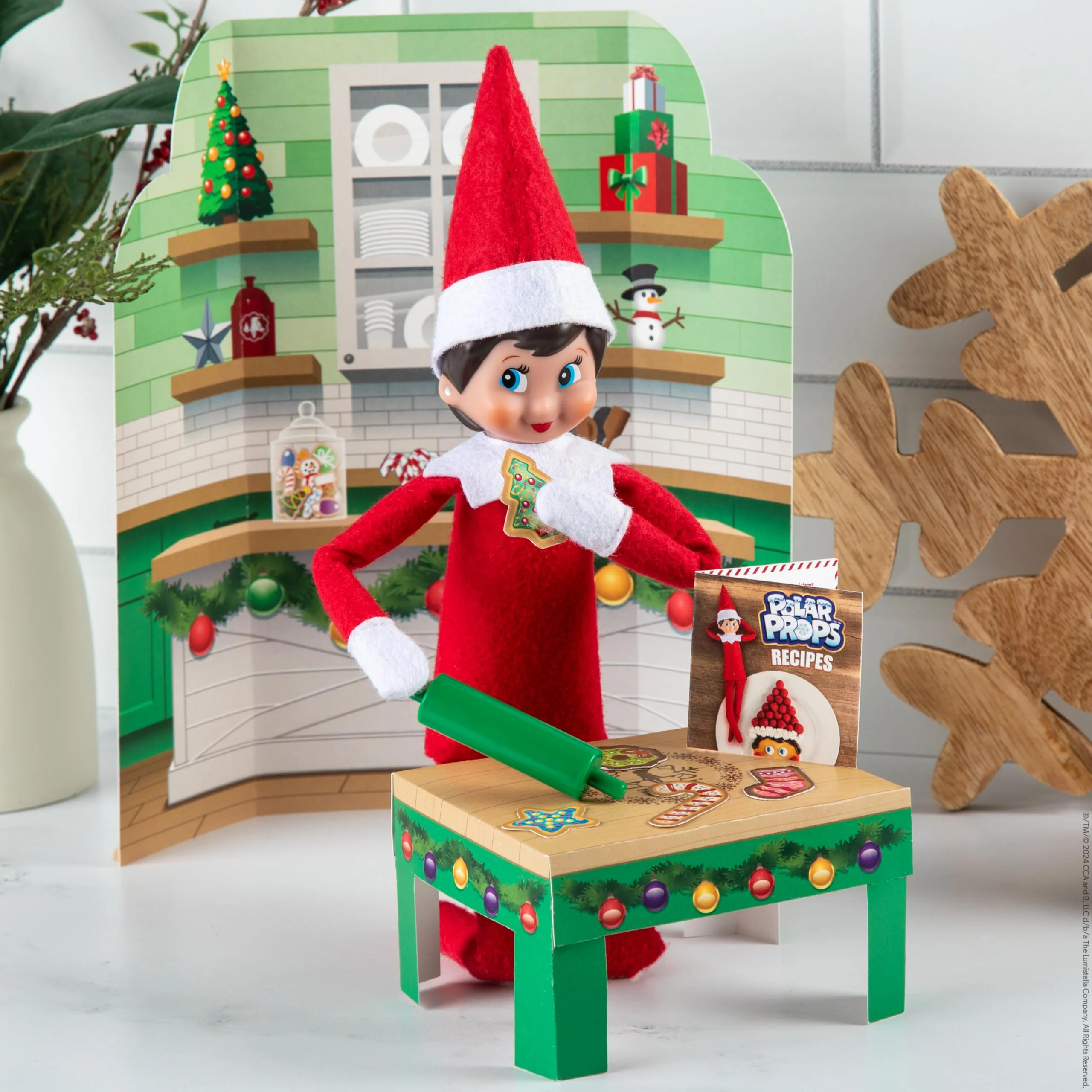 The Elf on the Shelf 24-Day Ultimate Kit – Official Elf Accessories with 70+ Props, Idea Cards, and Backdrops – Easy Elf on The Shelf Ideas for Kids – Christmas Decorations – Scout Elf Not Included. - Image 6