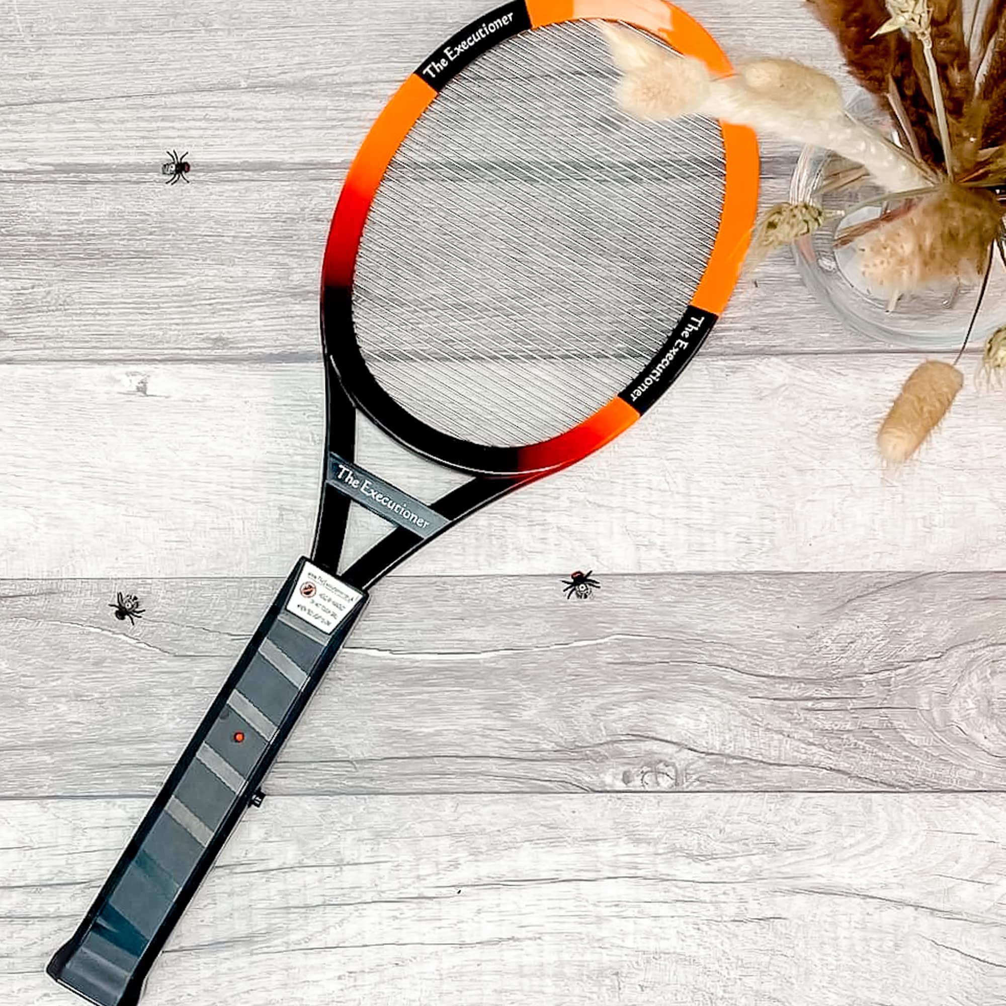 The Executioner Fly Killer Mosquito Swatter Racket Wasp Bug Zapper Indoor Outdoor Over 50cm Long - Image 3