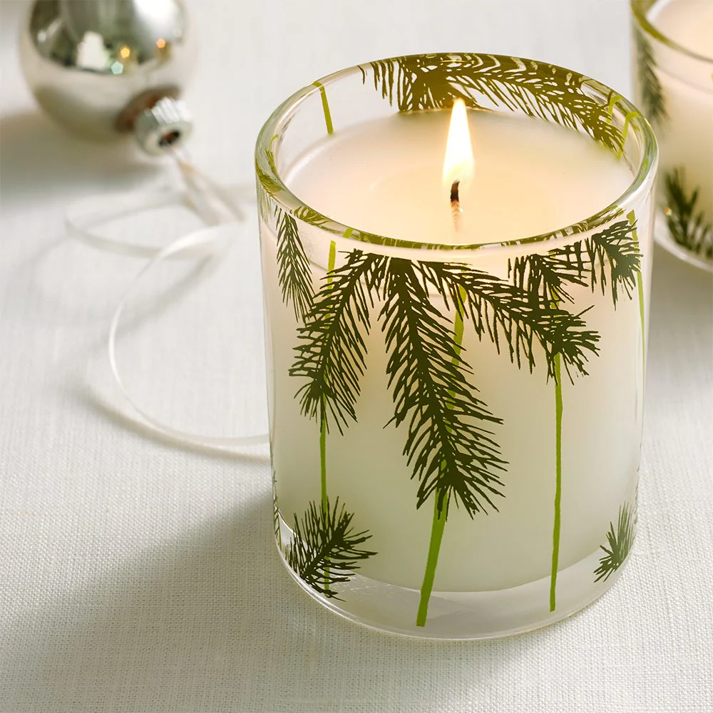 Thymes Frasier Fir Pine Needle Candle – Holiday Candles for Home Scented with Notes of Crisp Siberian Fir, Cedarwood & Sandalwood – Christmas Decor – Christmas Gifts for Women & Men (6.5 oz) - Image 6