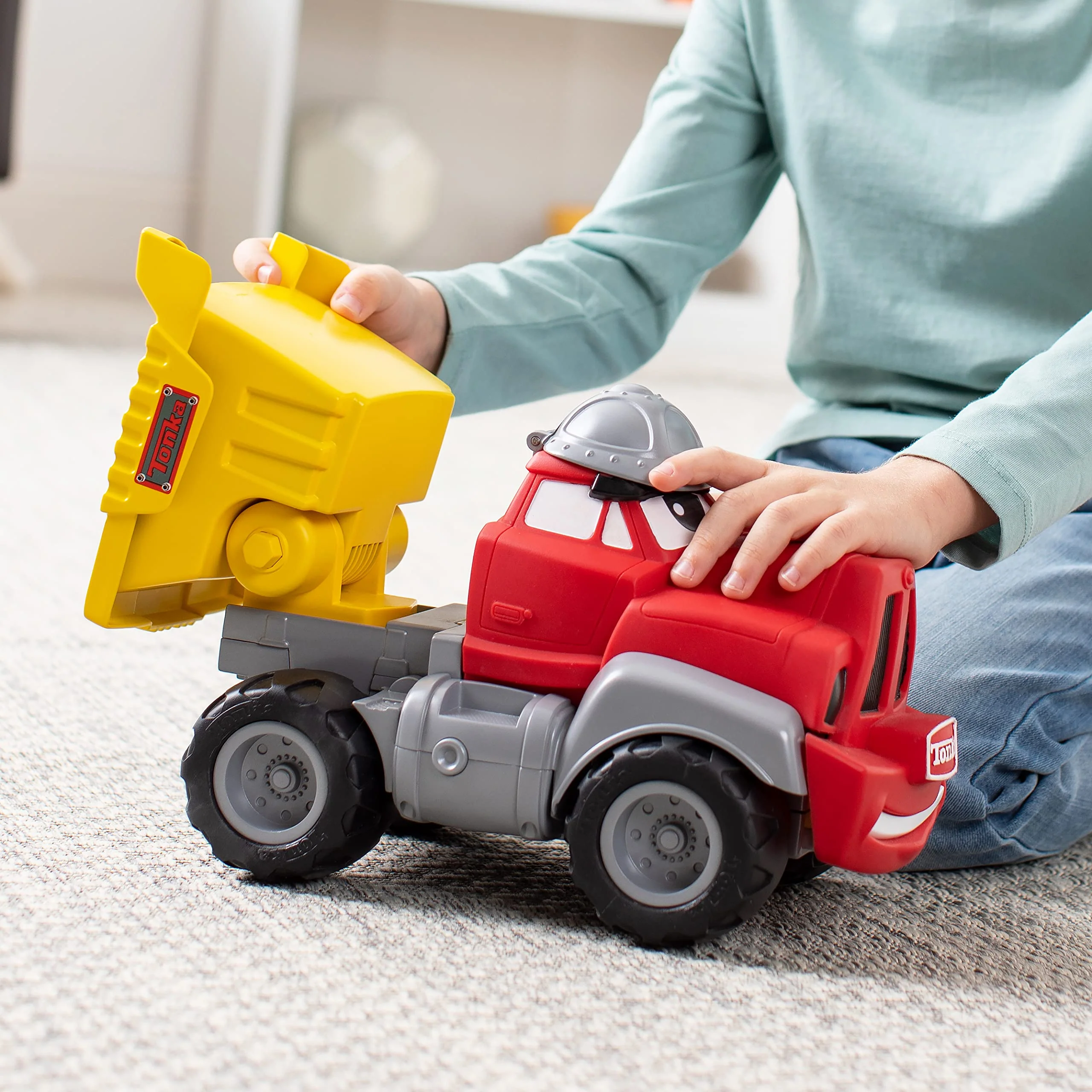 Tonka 06269 Interactive Talking Truck Toy for Toddlers Ages 2+ - Made of Sturdy Plastic with 20+ Sounds, Multicolor - Image 6