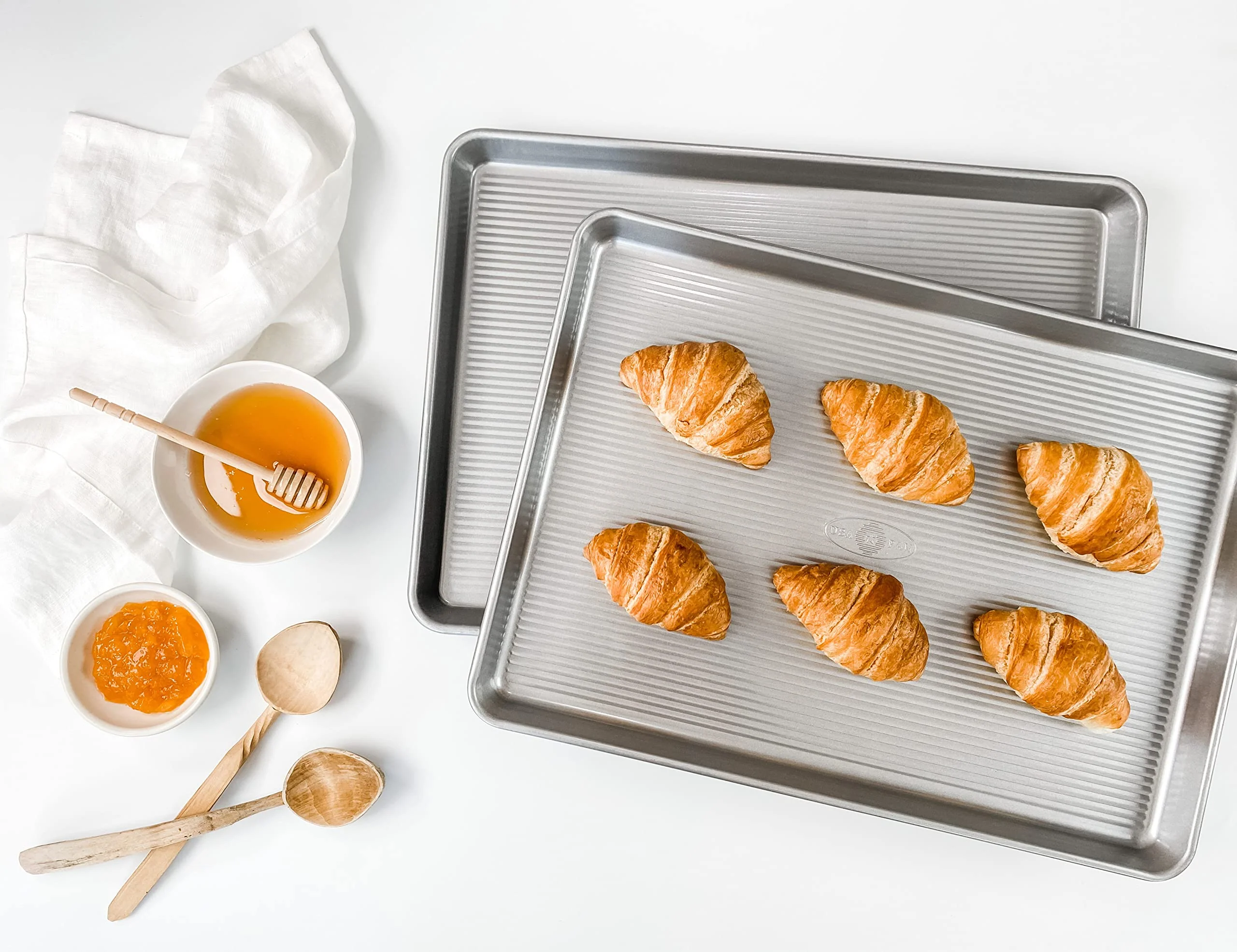 USA Pan Nonstick Quarter Sheet Pan, Set of 2 & Bakeware Muffin Pan, 12-Well, Aluminized Steel - Image 6