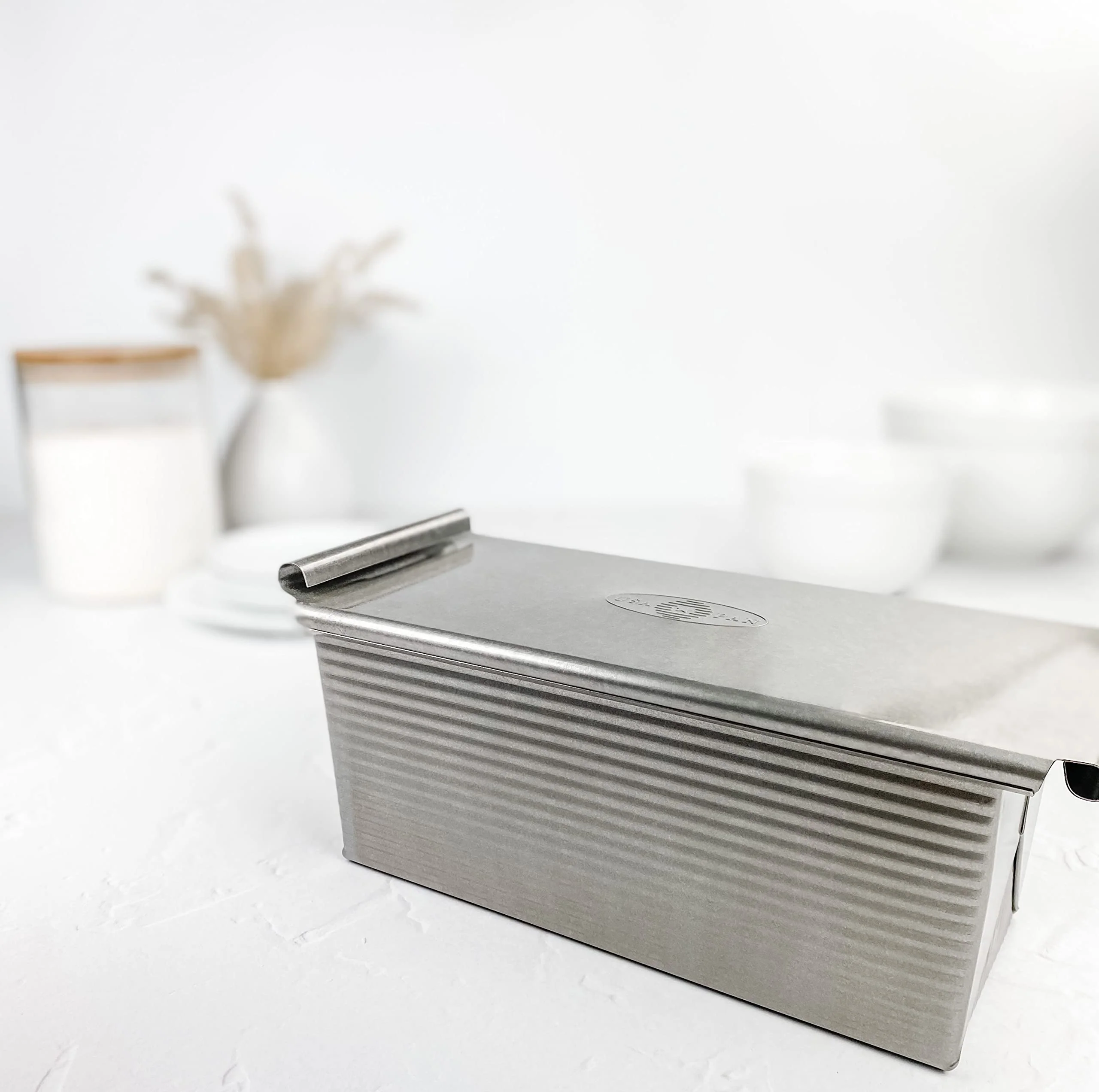 USA Pan Pullman Loaf Pan, 9 x 4 x 4, Aluminized Steel - Image 5
