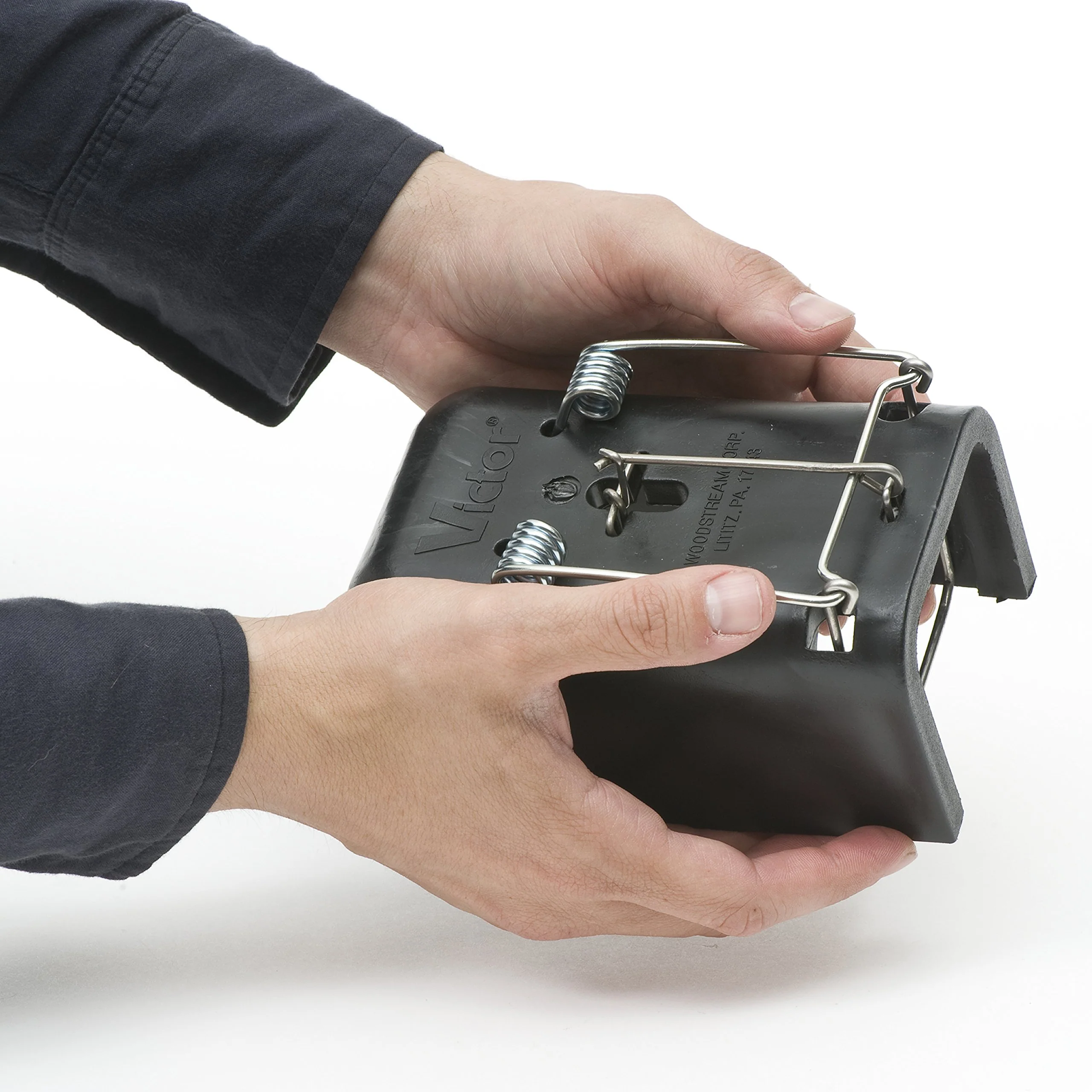Victor The Black Box Gopher Trap 0625 - Reusable - Weather-Resistant - Image 2